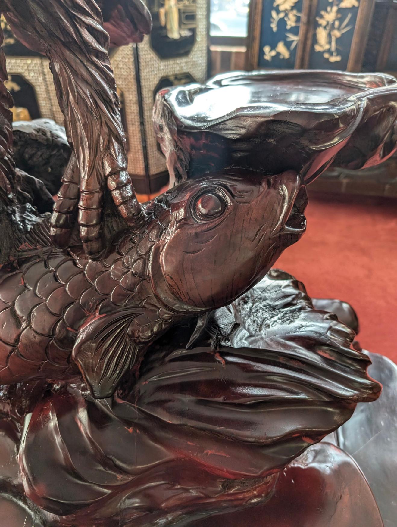 Ensemble de table à thé 3 pièces vintage rare, aigle, poisson koï en vente 3