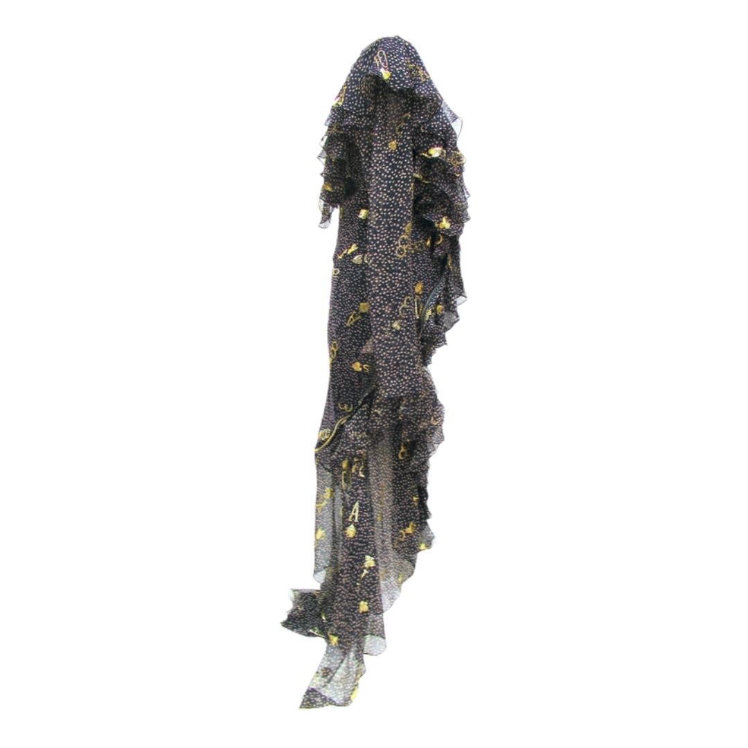 Rare Vintage S/S 2001 Paris Show
John Galliano for Christian Dior Dress
Color: Midnight blue with nude polka dots
100% Silk 
Print : Polka Dot with shimmering gold details 
Long sleeves
Zipper embellishment

FR Size 36 - US 4

Excellent condition