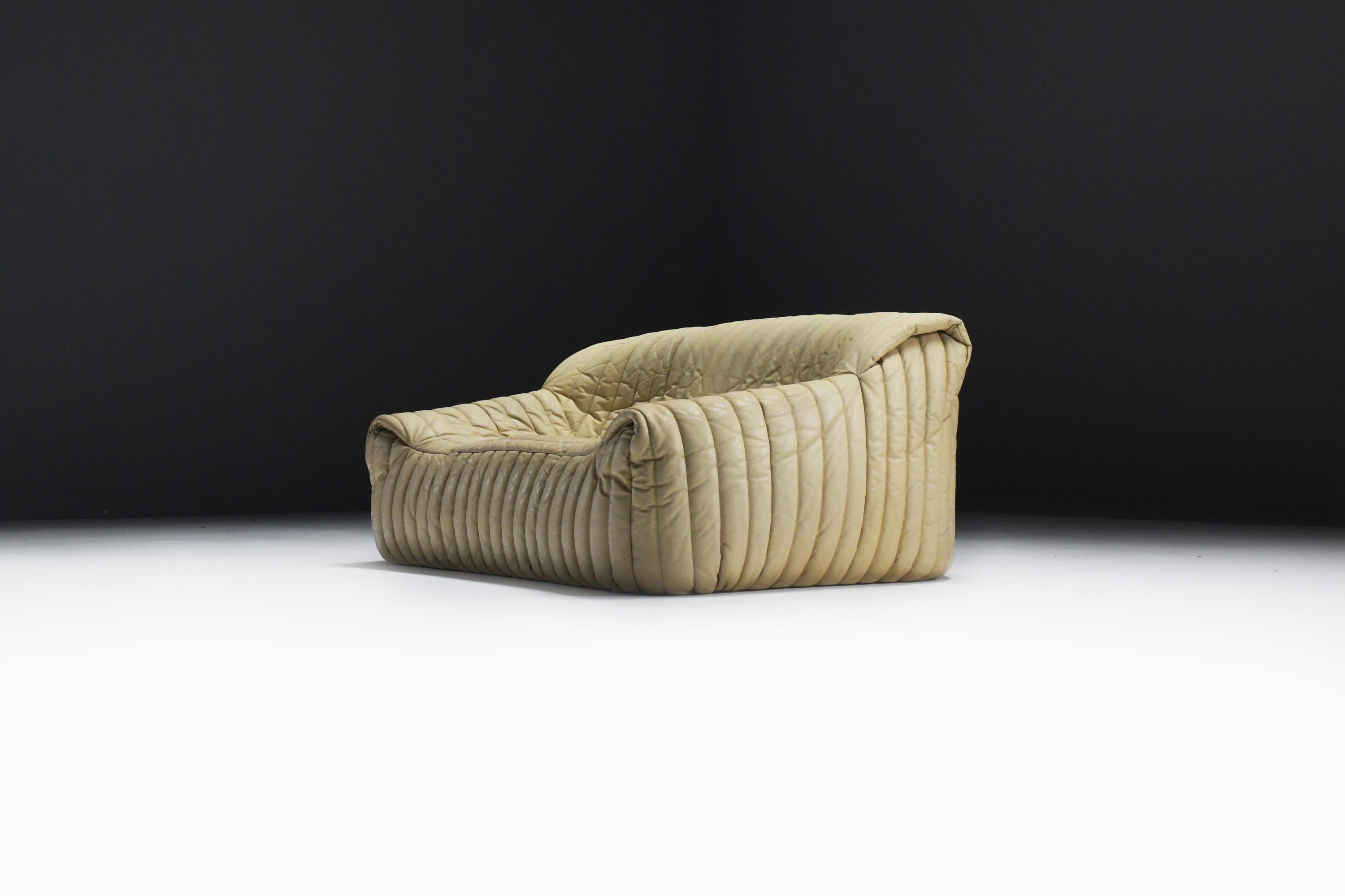 French Rare vintage Sandra sofa in original leather - Annie Hieronimus for Cinna France For Sale