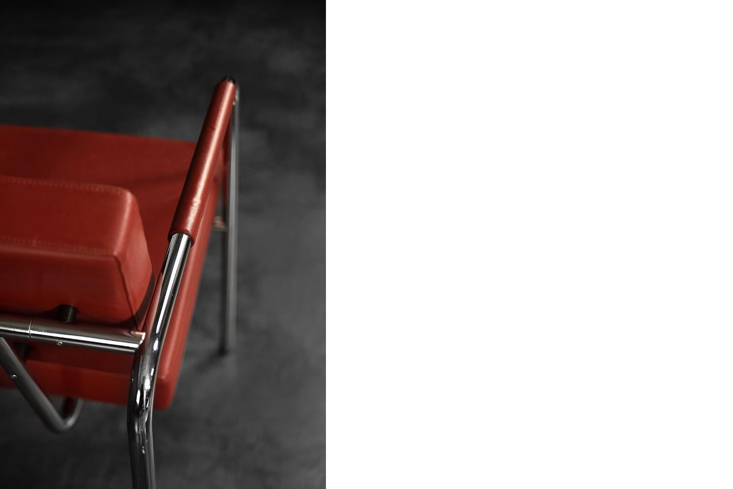 Rare fauteuil scandinave Bauhaus chromé et en cuir de Torben Skov en vente 4