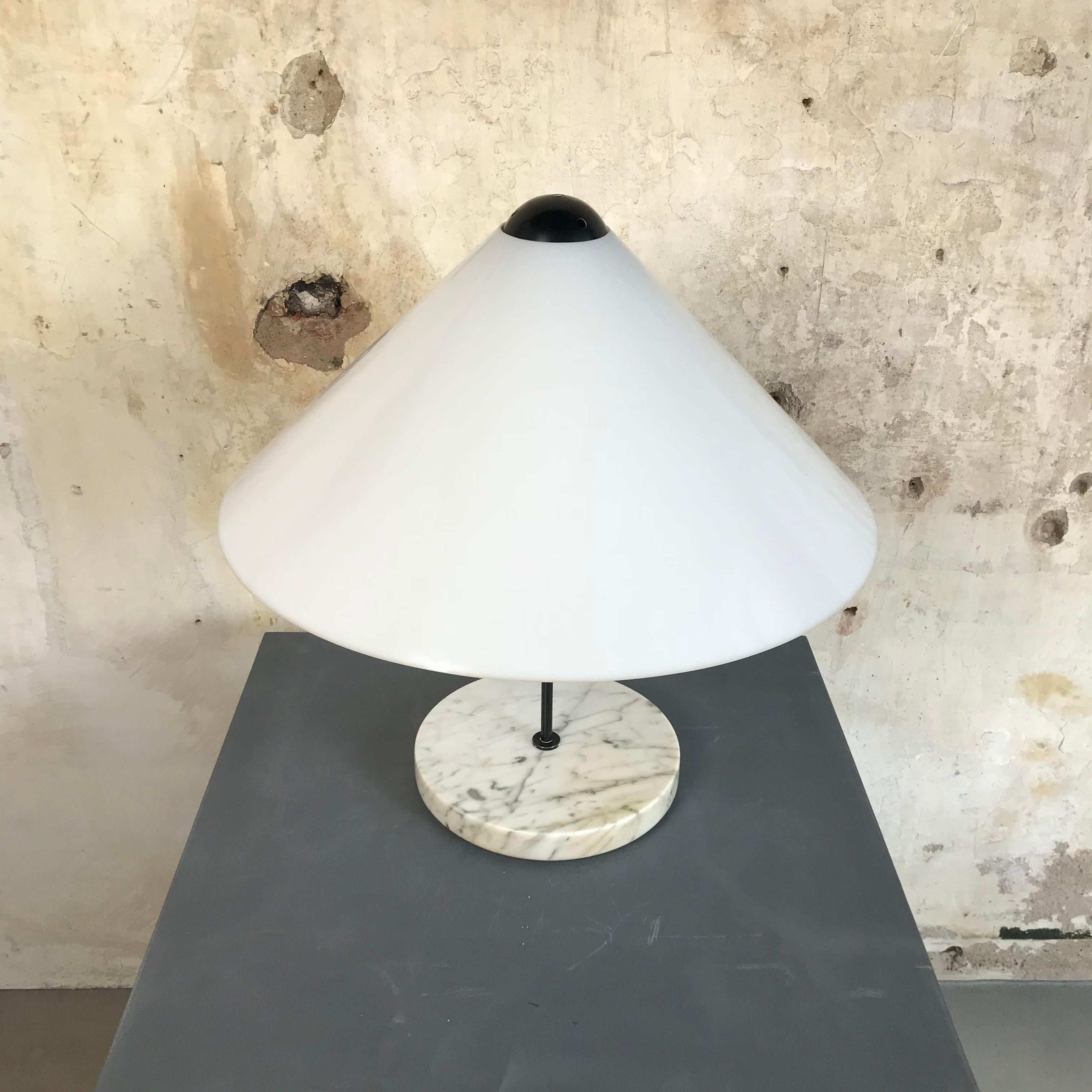Mid-Century Modern Rare Vintage ‘Snow’ Table Lamp Designed by Vico Magistretti for Oluce, 1974