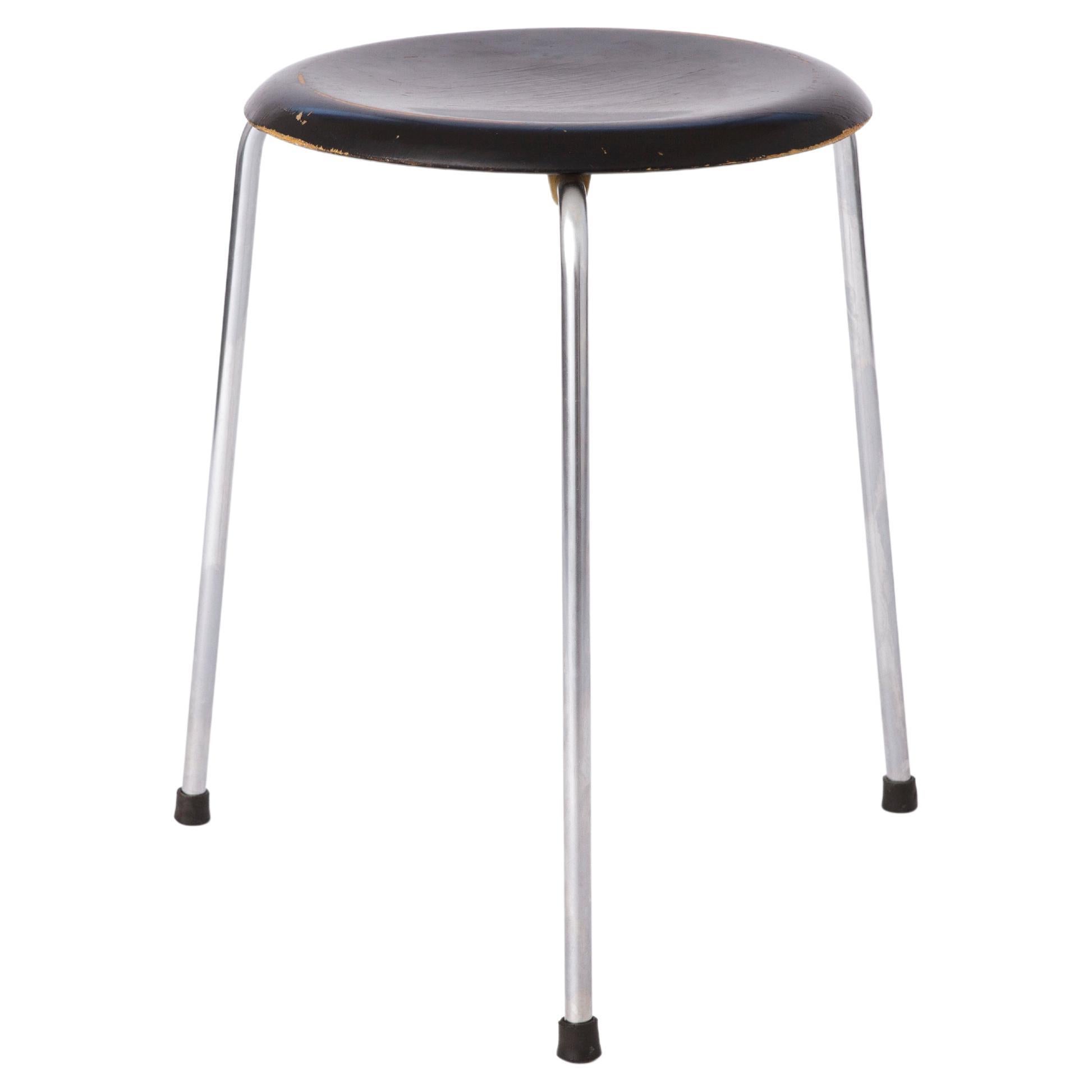 Rare vintage stool model 3170 by Arne Jacobsen for Fritz Hansen, 1950's For Sale