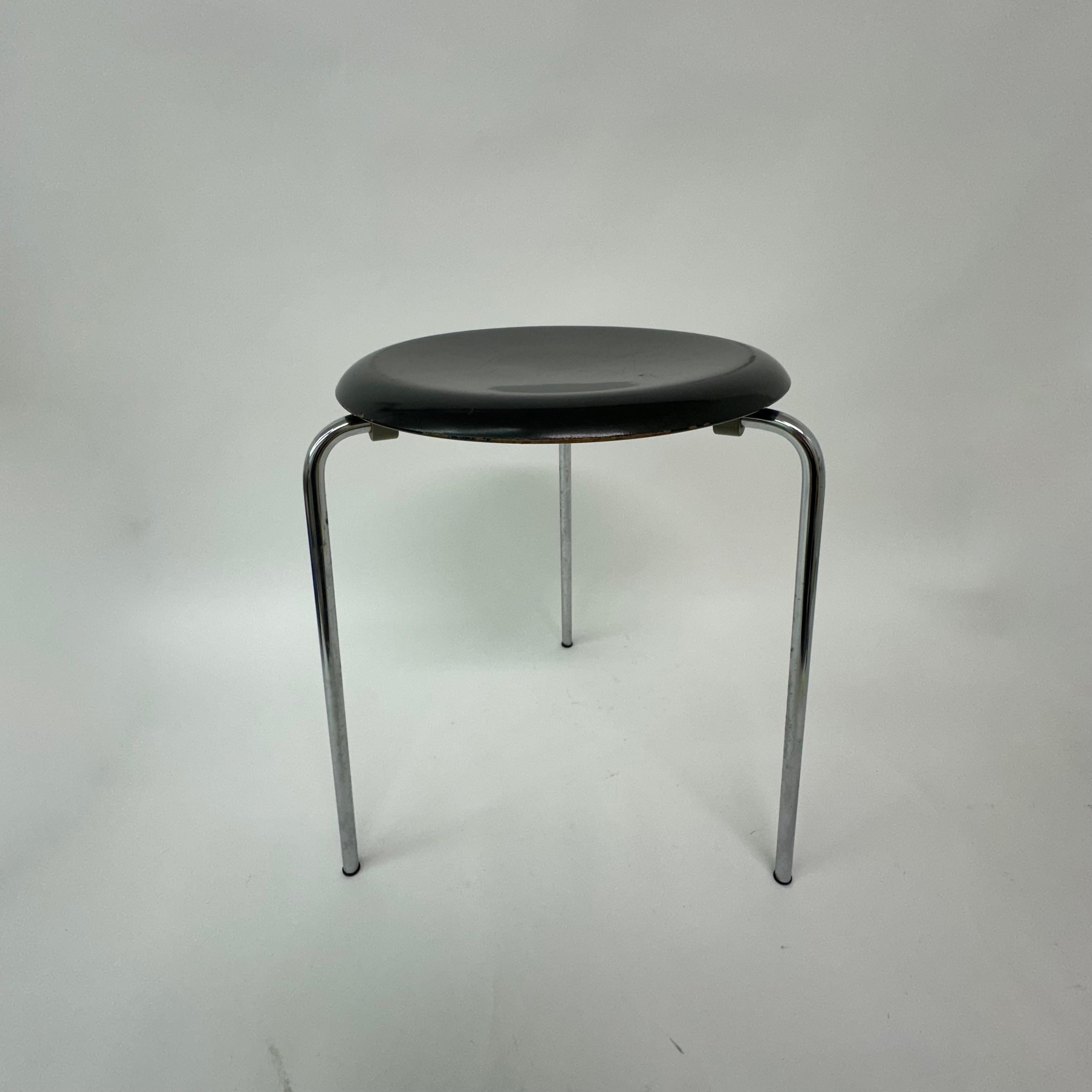 Suédois Rare tabouret vintage modèle 3170 par Arne Jacobsen pour Fritz Hansen , années 1970 en vente