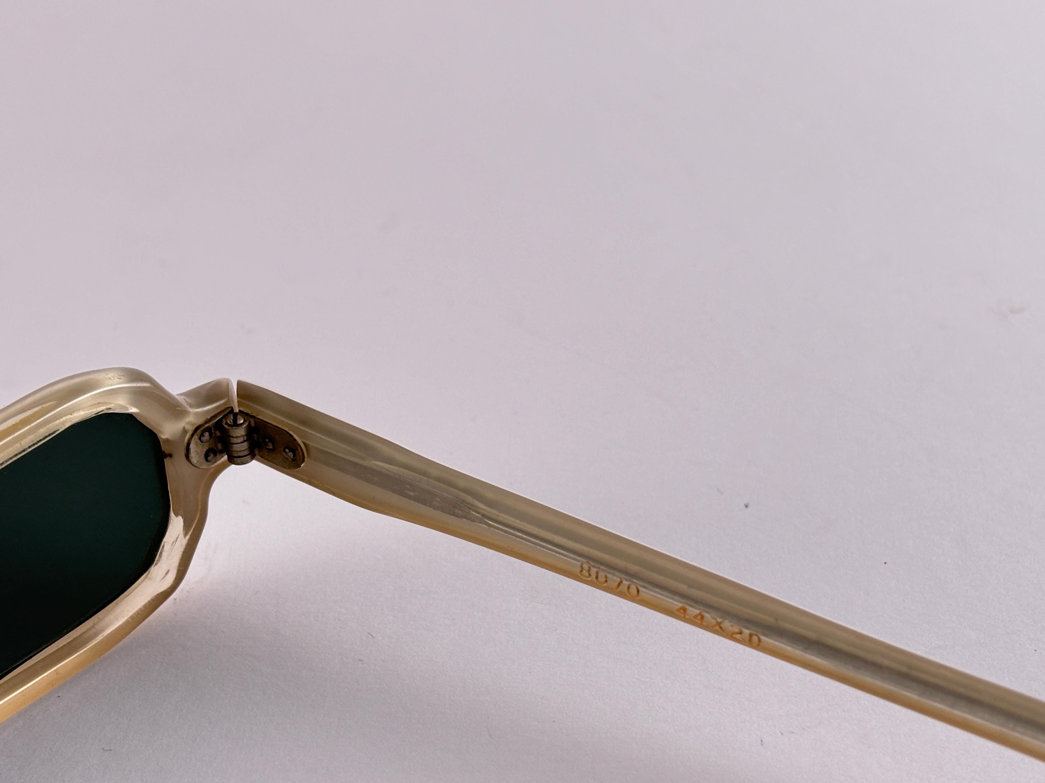 Rare Vintage Swank White Rectangular Frame 1970'S Sunglasses Made In France For Sale 1