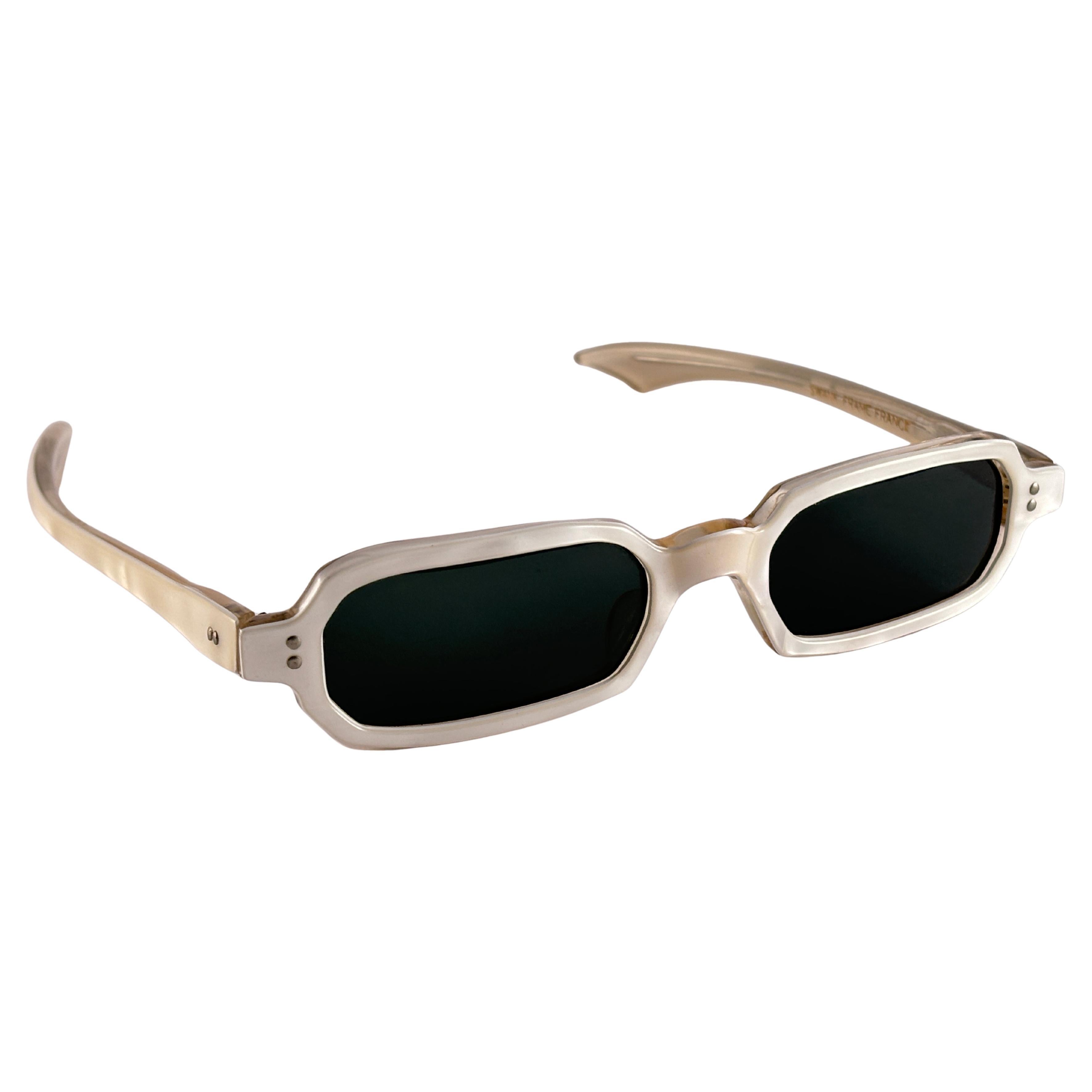 Rare Vintage Swank White Rectangular Frame 1970'S Sunglasses Made In France For Sale