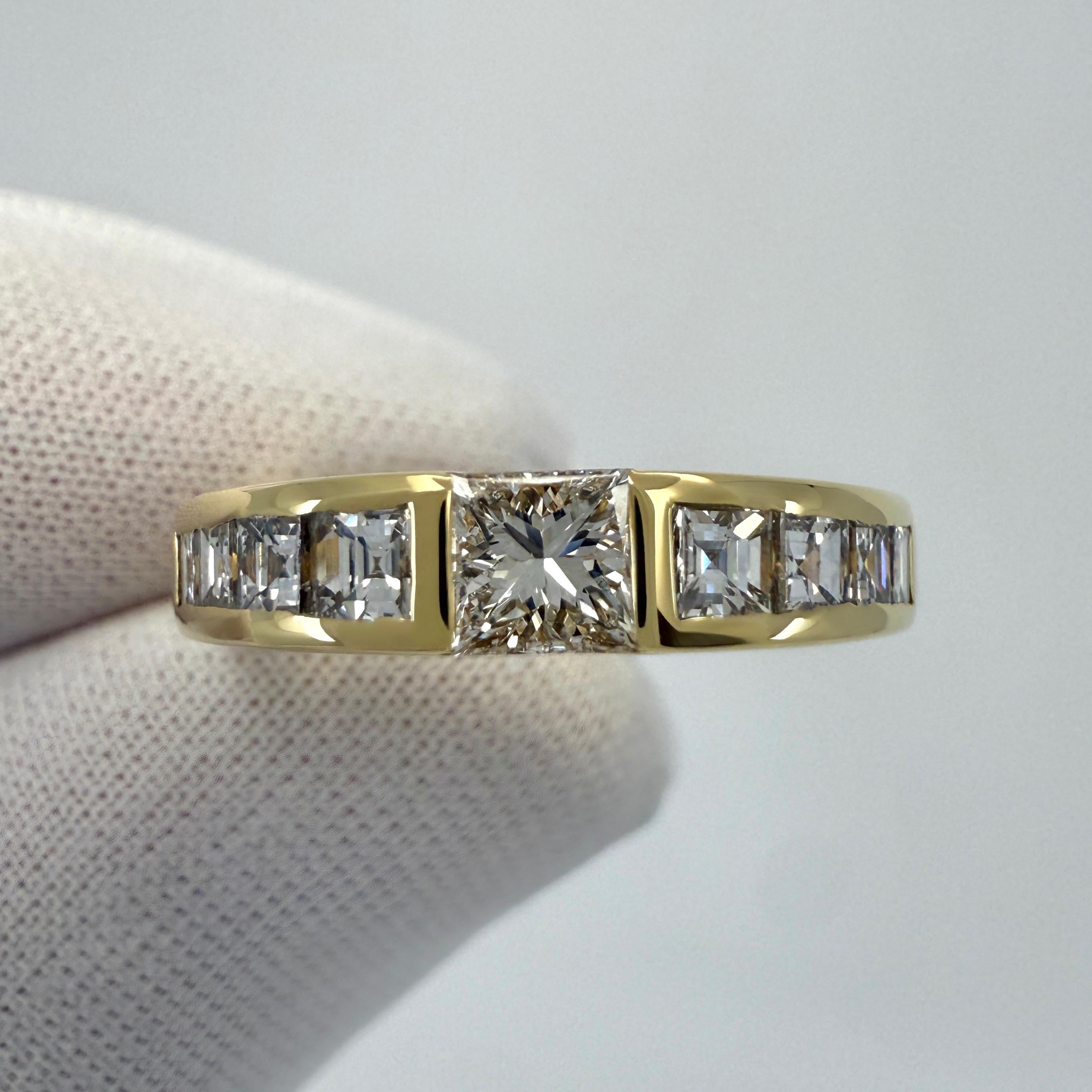Seltenes Vintage von Tiffany & Co. Diamantring mit Prinzessinnen-Carré-Schliff aus 18k Gelbgold im Angebot 3