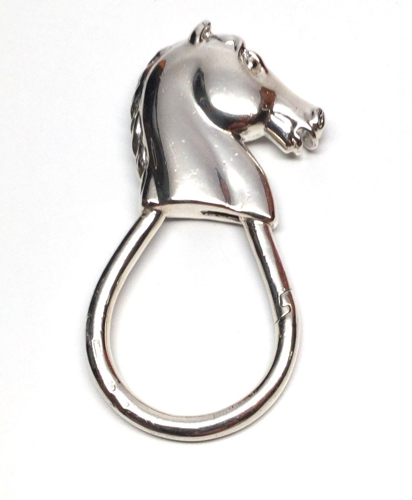 Extremely rare vintage authentic Tiffany & Co. sterling silver horse head keyring in excellent condition. Measurement: Approximate 68 mm L x 31 mm W, key ring measures approximate 31 mm L. Weight: 35.4 g / 22.8 dwt. Condition: Some surface scratches