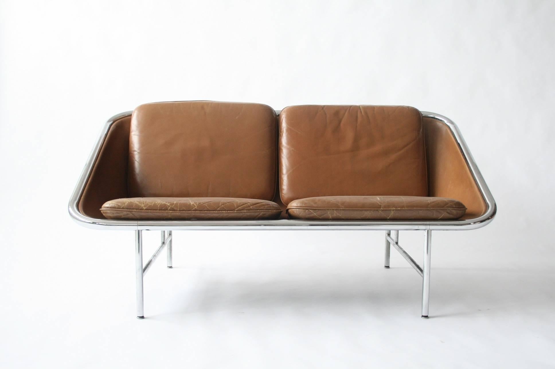 Super rare configuration of an important design by George Nelson & Associates for Herman Miller. In brown original leather. In very fine condition.

Designed in 1963 by John Svezia, Ronal Beckman and Irving Harper for George Nelson and Assoc. the