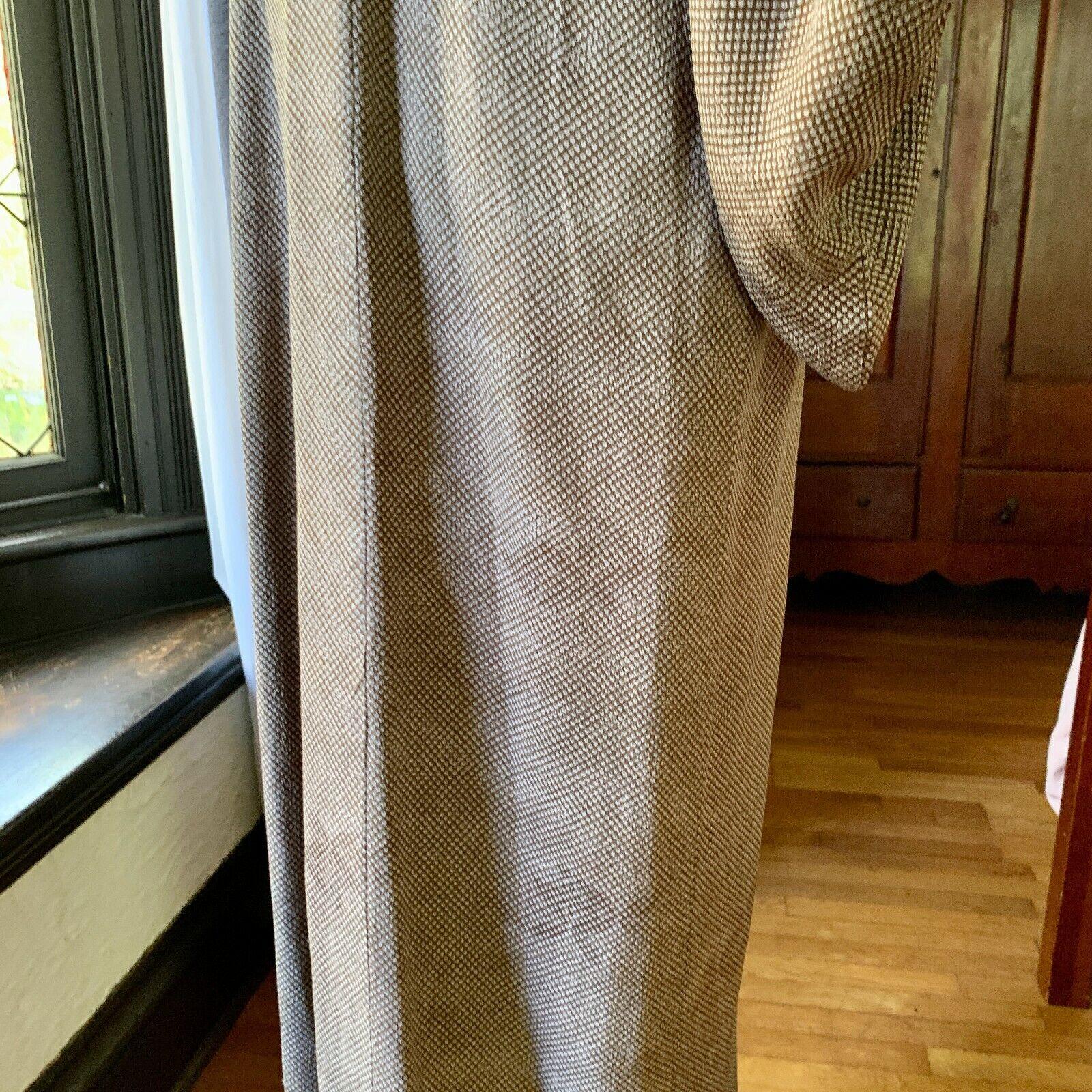 RARE Vintage Unisex Japanese Long Robe Kimono Silk For Sale 5