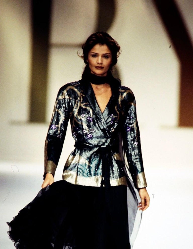 Rare Vintage Valentino Garavani AW 1993 Runway evening embroidered