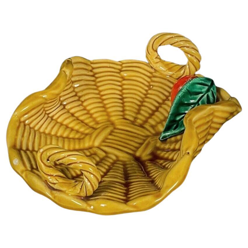 Raro plato baratija vintage Vallauris en forma de cesta - Decoración frutal - 2Y389