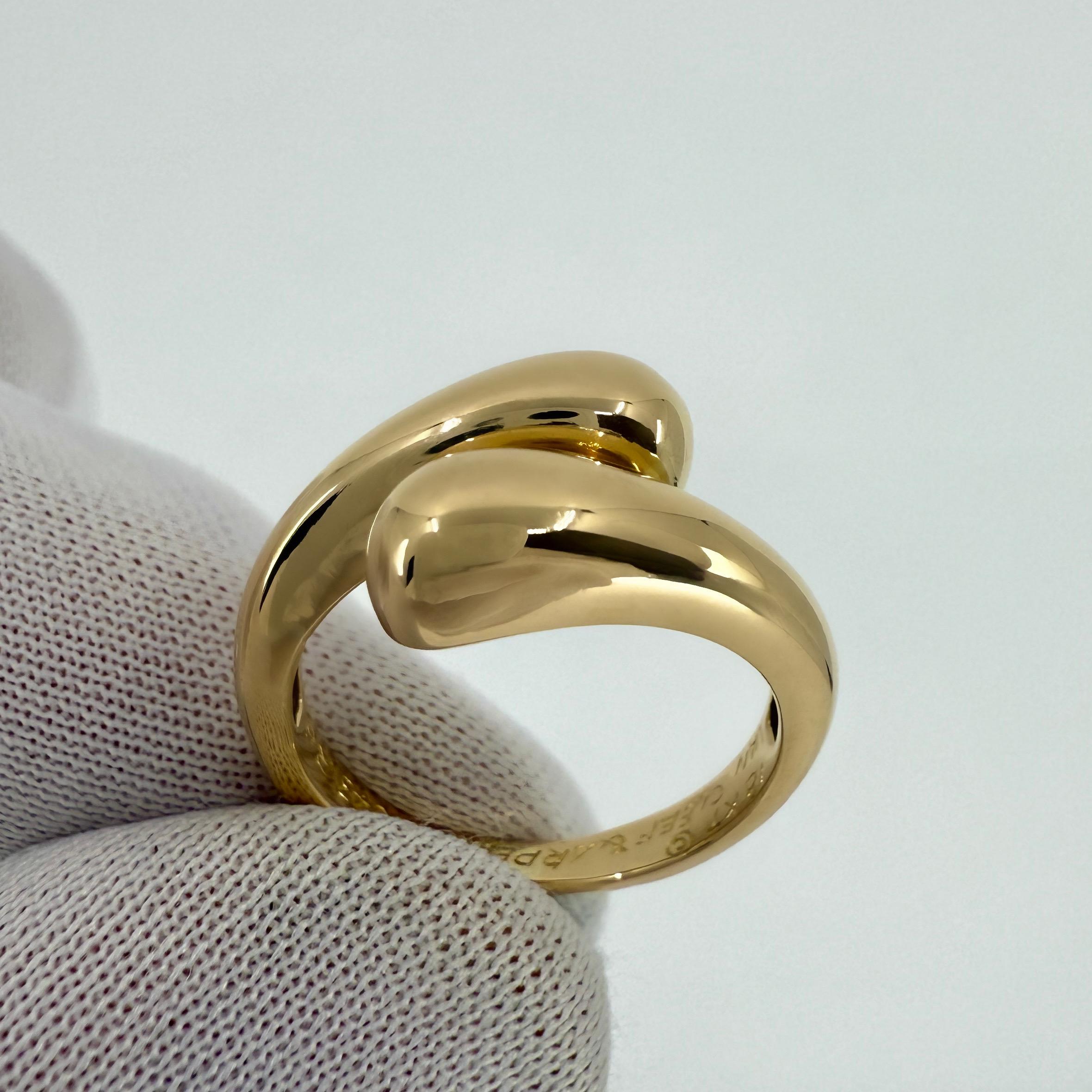 Rare Vintage Van Cleef & Arpels 18k Yellow Gold Bypass Fancy Band Split Ring 1