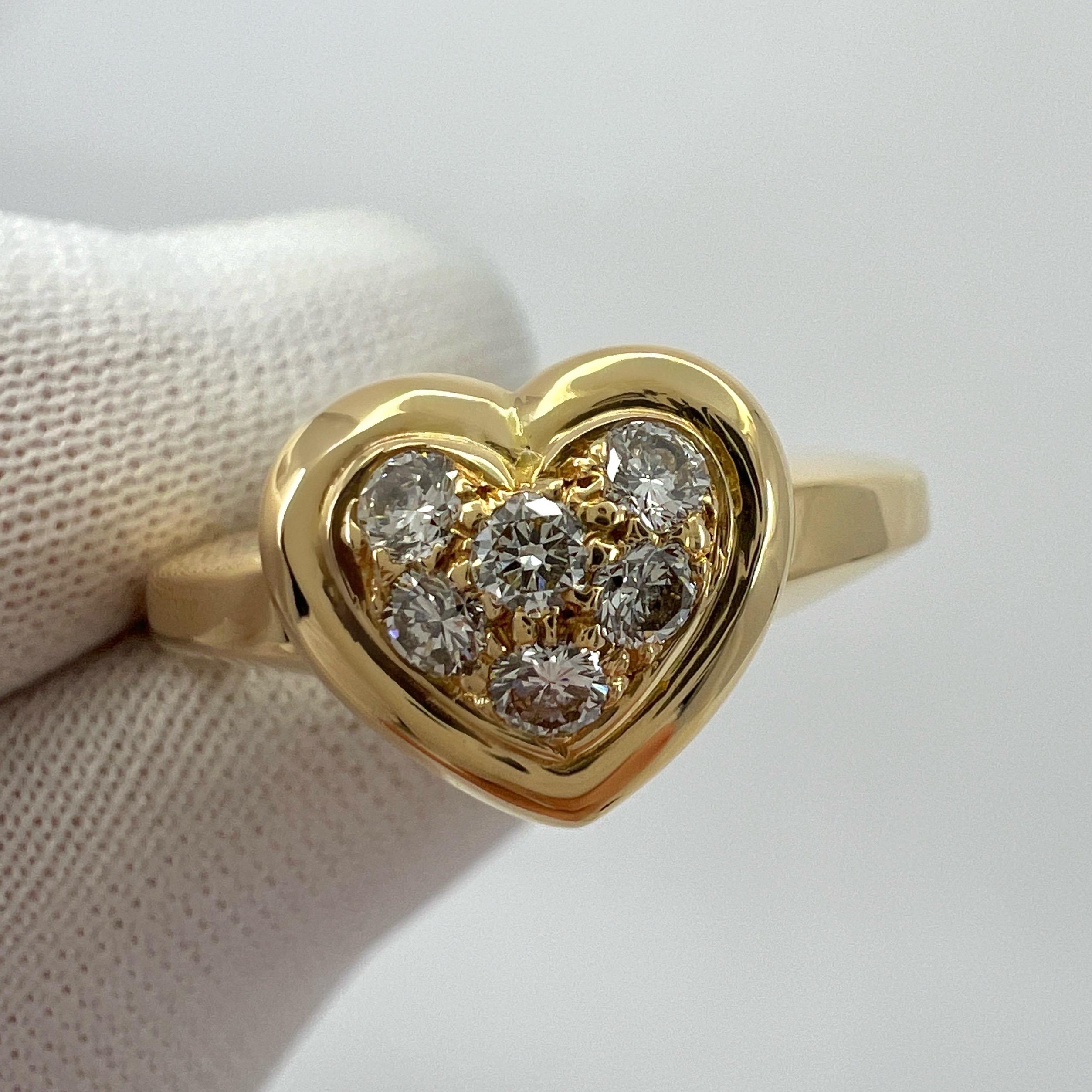 Rare Vintage Van Cleef & Arpels 18k Yellow Gold Diamond Heart Ring And Pendant For Sale 2