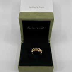 Rare Vintage Van Cleef & Arpels 18k Yellow Gold Open Heart Band Ring with Box