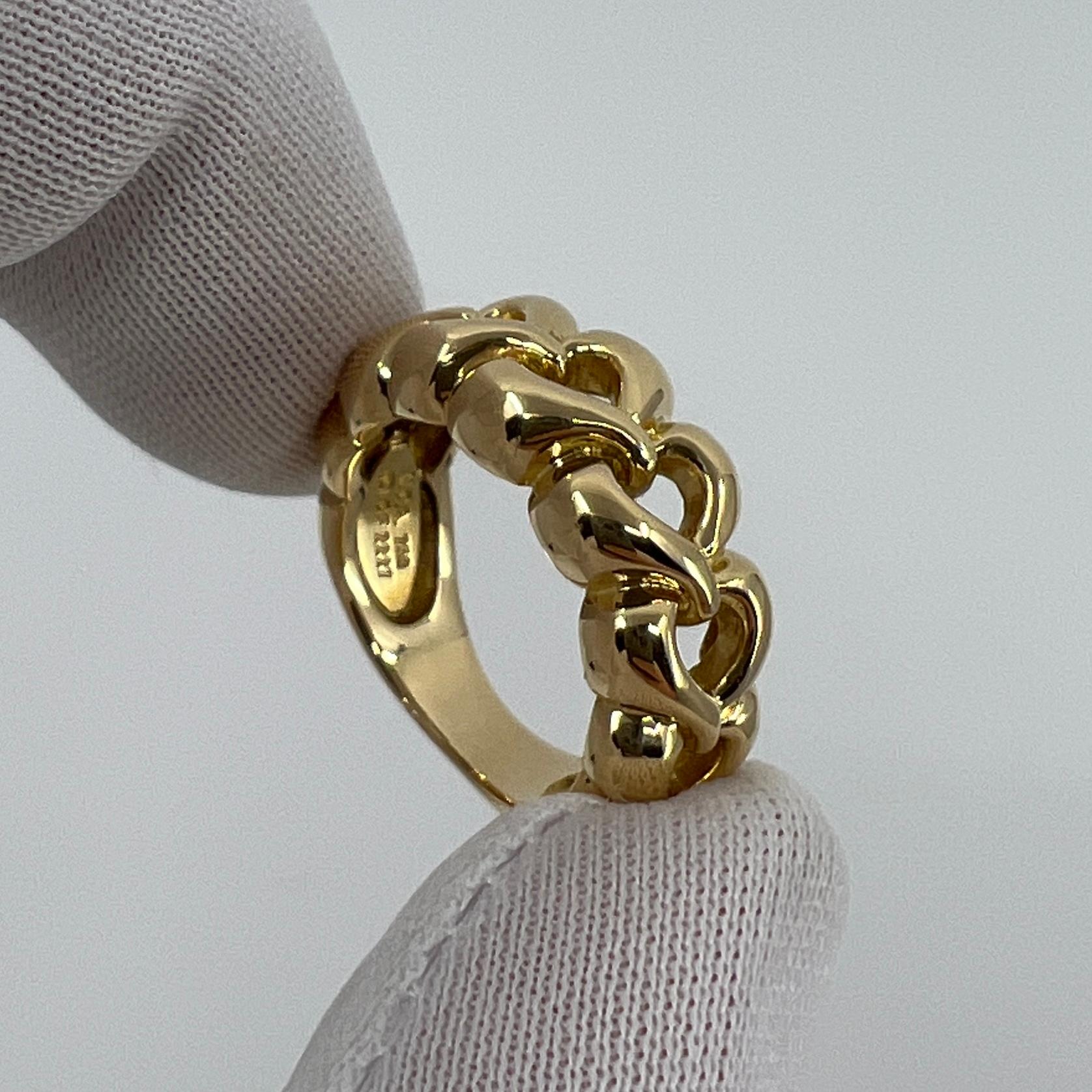 Women's or Men's Rare Vintage Van Cleef & Arpels 18k Yellow Gold Open Heart Band Ring with Box