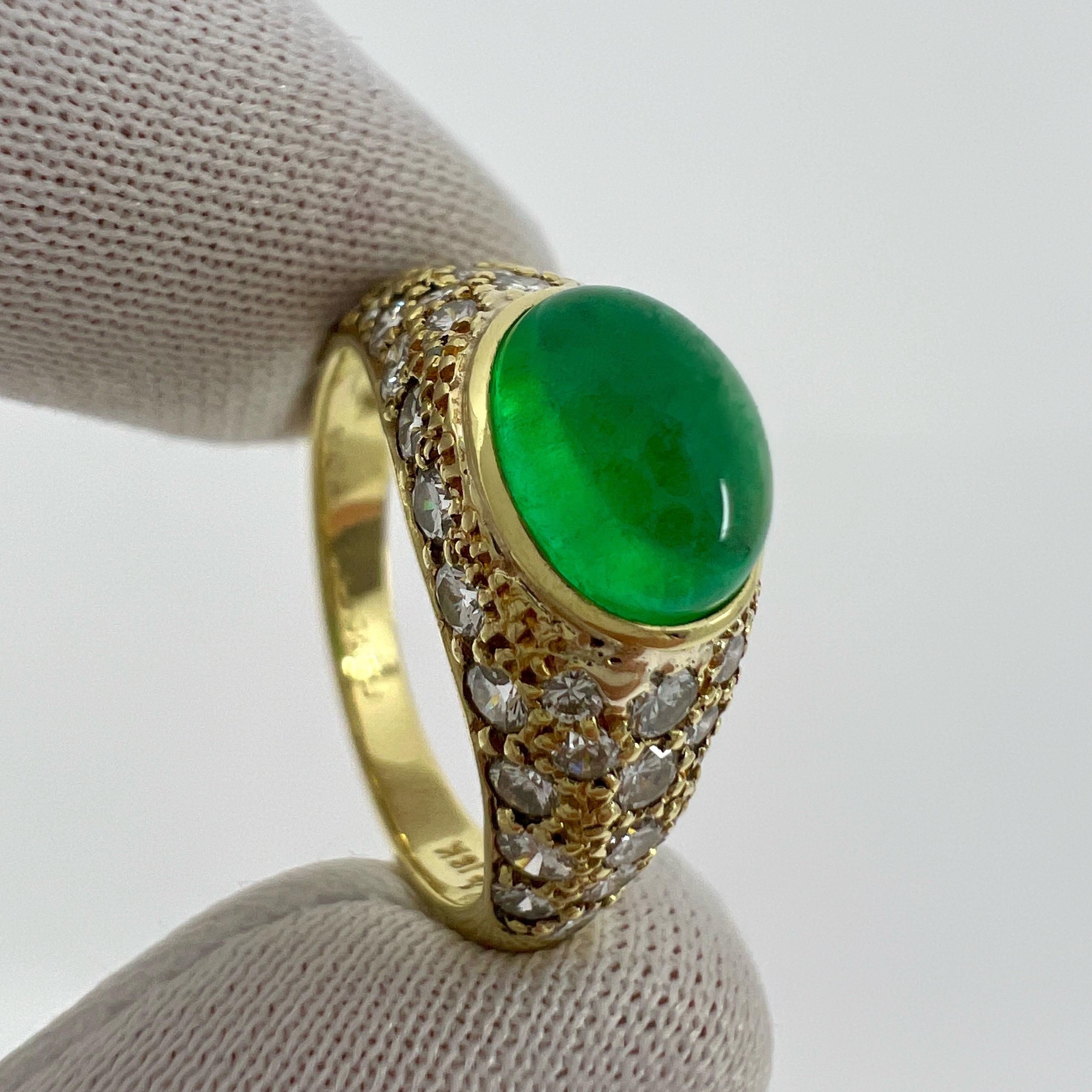Rare Vintage Van Cleef & Arpels 2 Carat Emerald And Diamond Cocktail Dome Ring For Sale 2