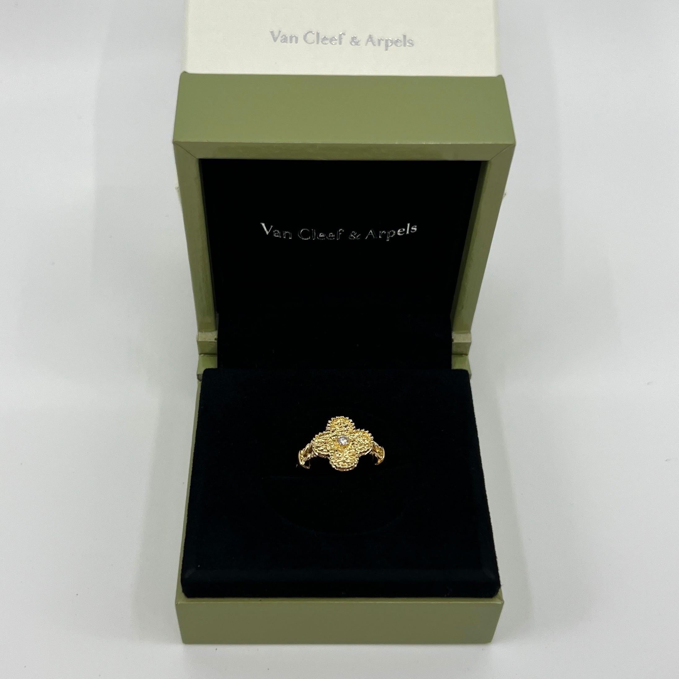 Rare Vintage Van Cleef & Arpels Alhambra Diamond Flower 18k Yellow Gold Ring In Excellent Condition In Birmingham, GB