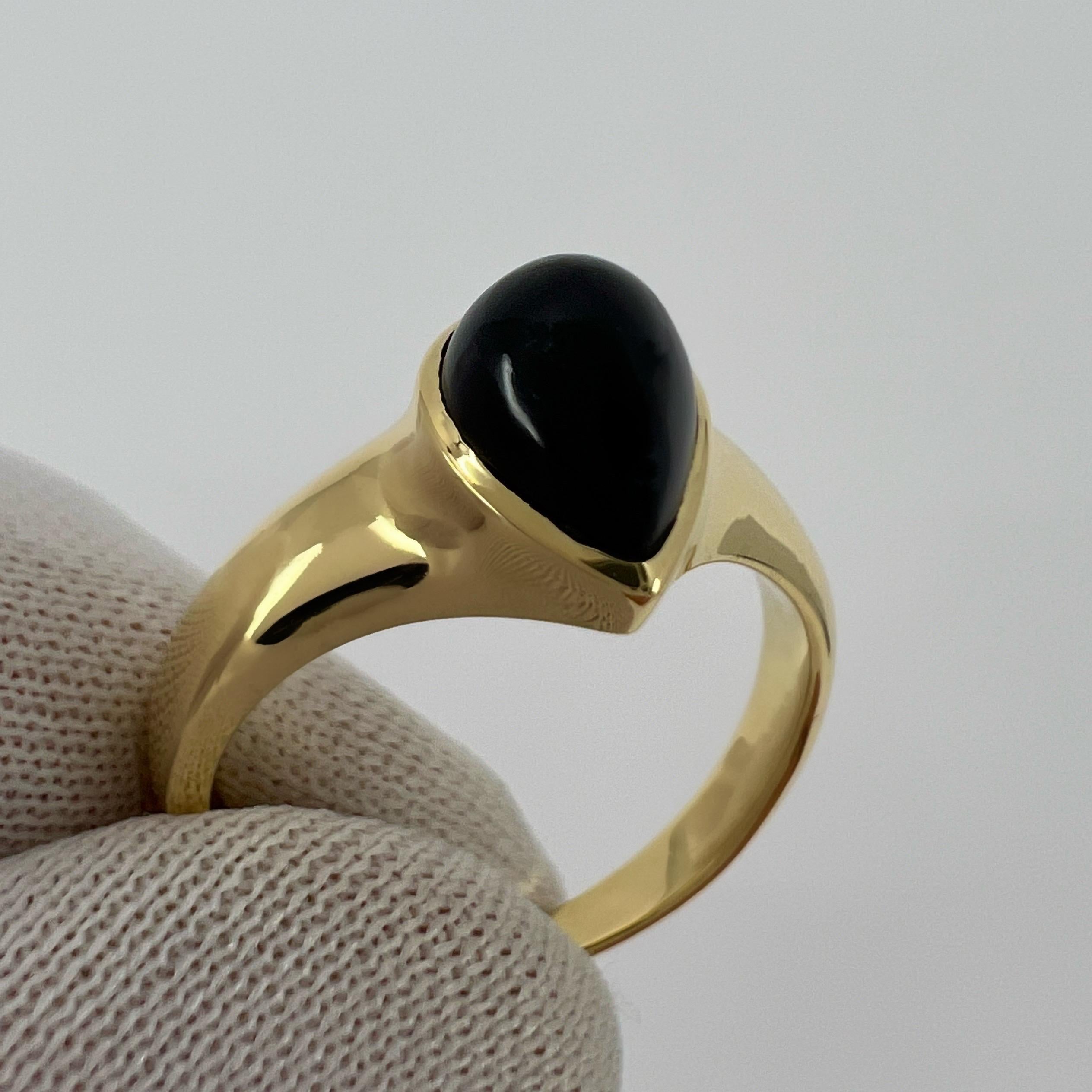 Rare Vintage Van Cleef & Arpels Black Onyx Pear Cabochon 18k Yellow Gold Ring For Sale 6