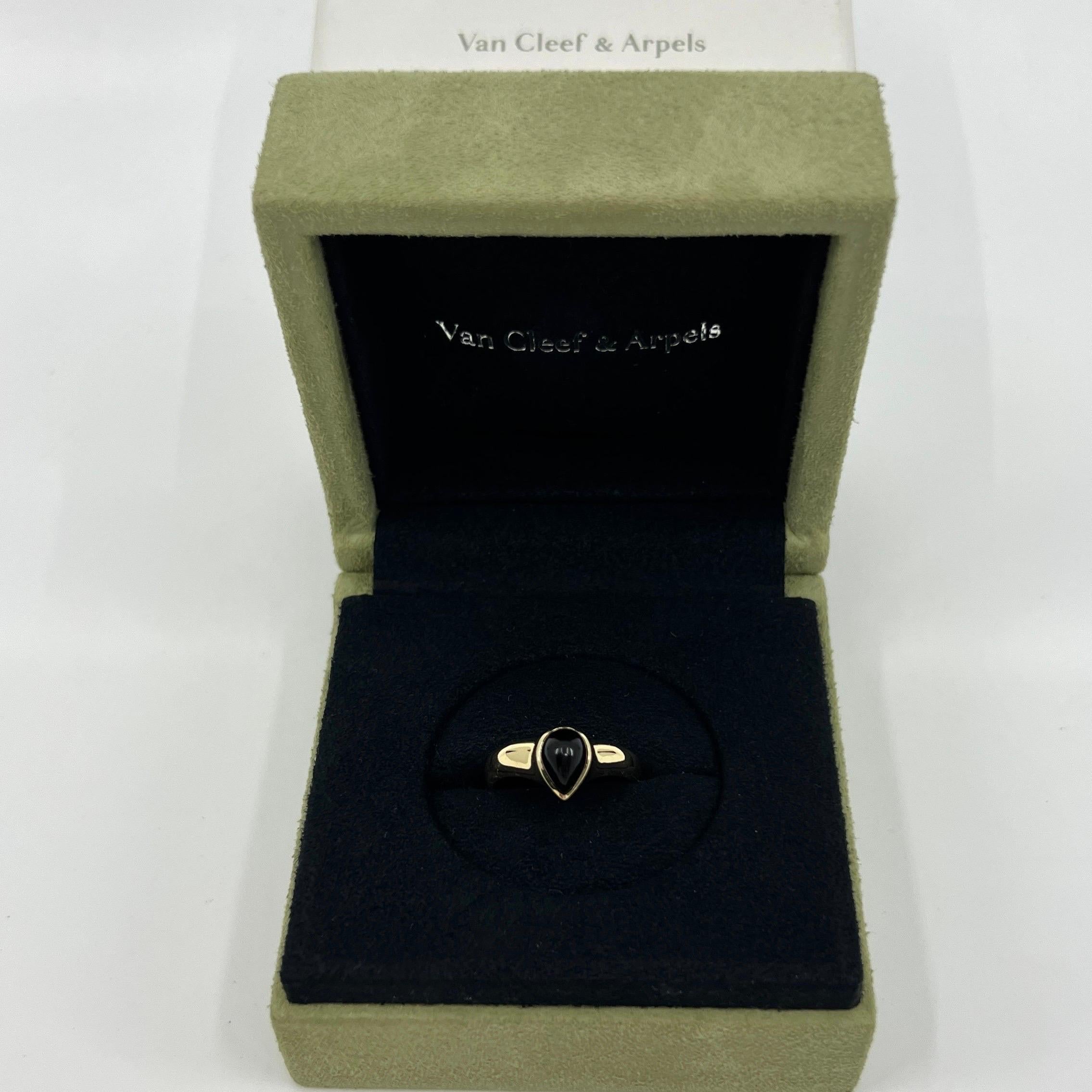 Rare Vintage Van Cleef & Arpels Black Onyx Pear Cut 18k Yellow Gold Solitaire Ring.

A stunning vintage Van Cleef & Arpels ring with a beautiful, top grade onyx with a deep black colour and excellent pear cabochon cut. Fine jewellery houses like Van
