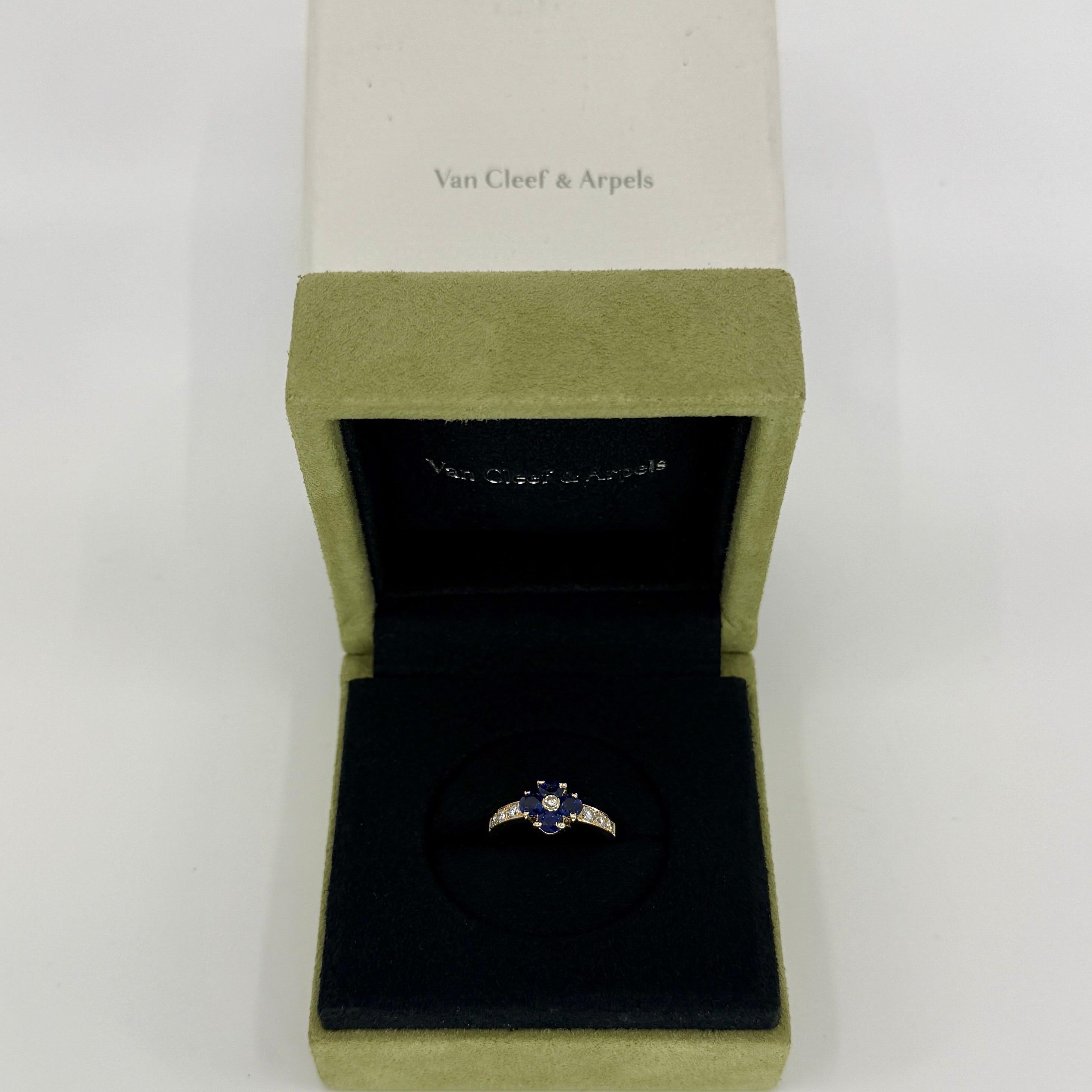 Rare Vintage Van Cleef & Arpels Blue Sapphire & Diamond Fleurette Flower Ring For Sale 5