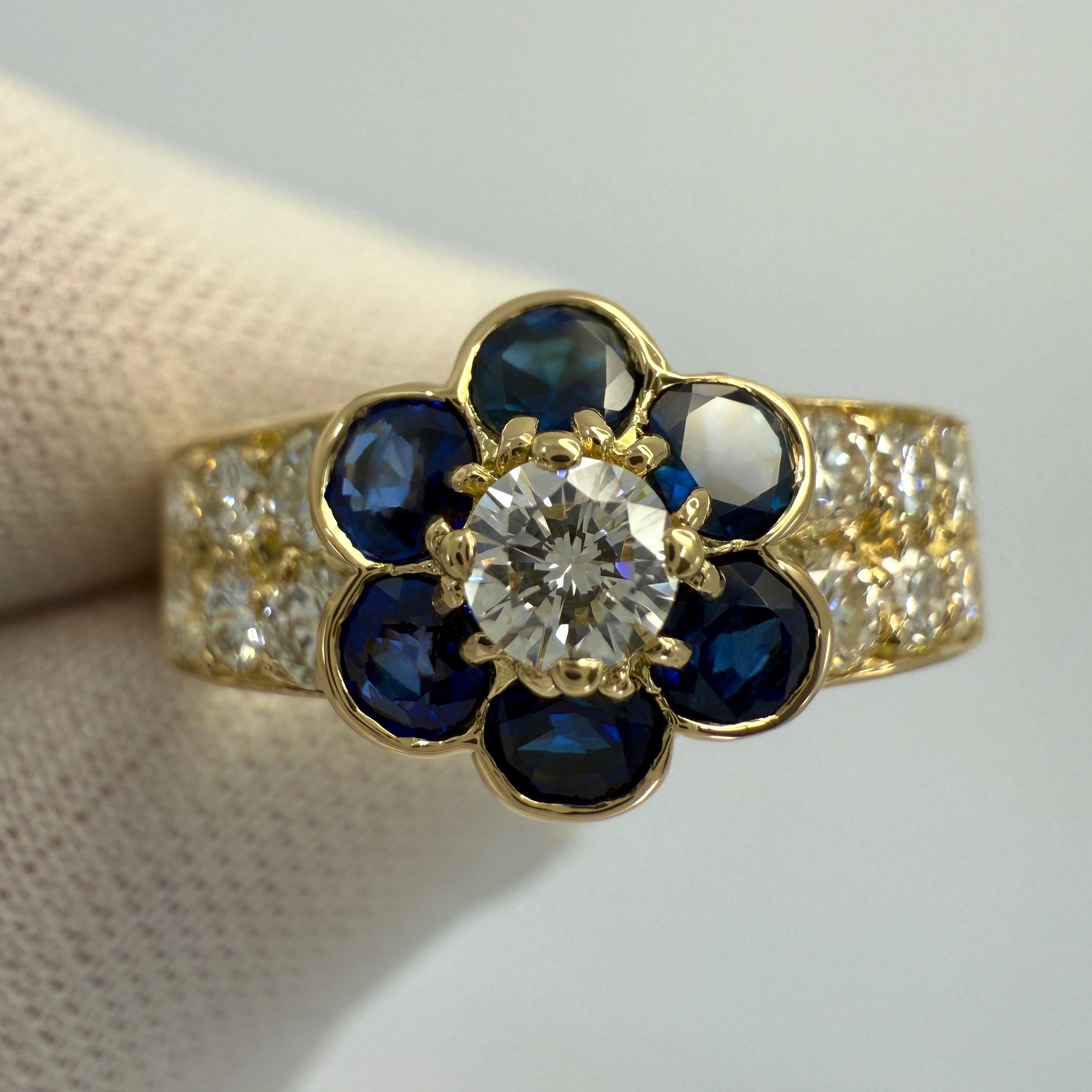 Round Cut Rare Vintage Van Cleef & Arpels Blue Sapphire & Diamond Fleurette Flower Ring