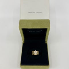 Rare Vintage Van Cleef & Arpels Diamond 18k Yellow Gold Flower Filigree Ring