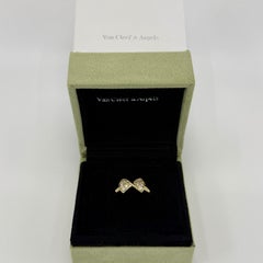 Rare Vintage Van Cleef & Arpels Diamond Crossover Ribbon Bow Yellow Gold Ring