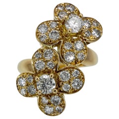 Rare Vintage Van Cleef & Arpels Diamond Double Trefle 18k Gold Flower Ring 51