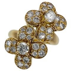 Rare Vintage Van Cleef & Arpels Diamond Double Trefle 18k Gold Flower Ring 51