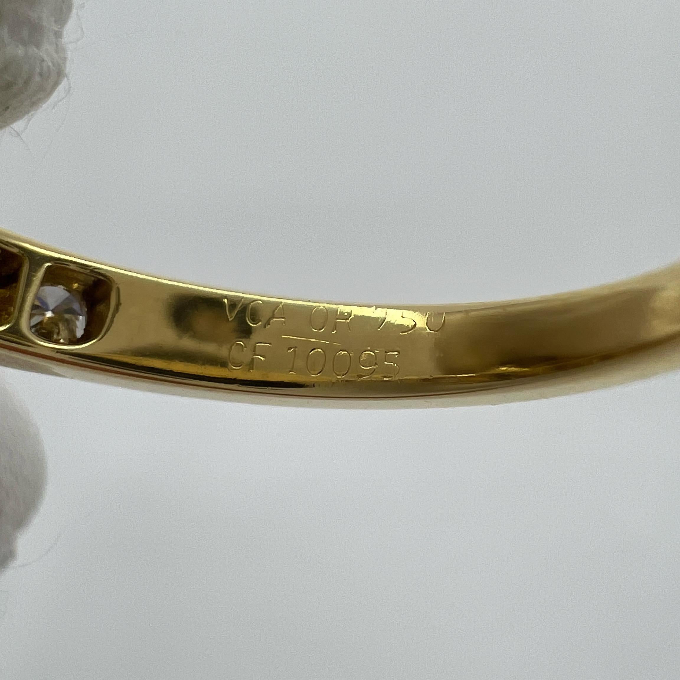 Van Cleef & Arpels, rare bague fleur en or jaune 18 carats avec diamants 3