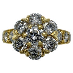 Rare Vintage Van Cleef & Arpels Diamond Fleurette 18k Yellow Gold Flower Ring