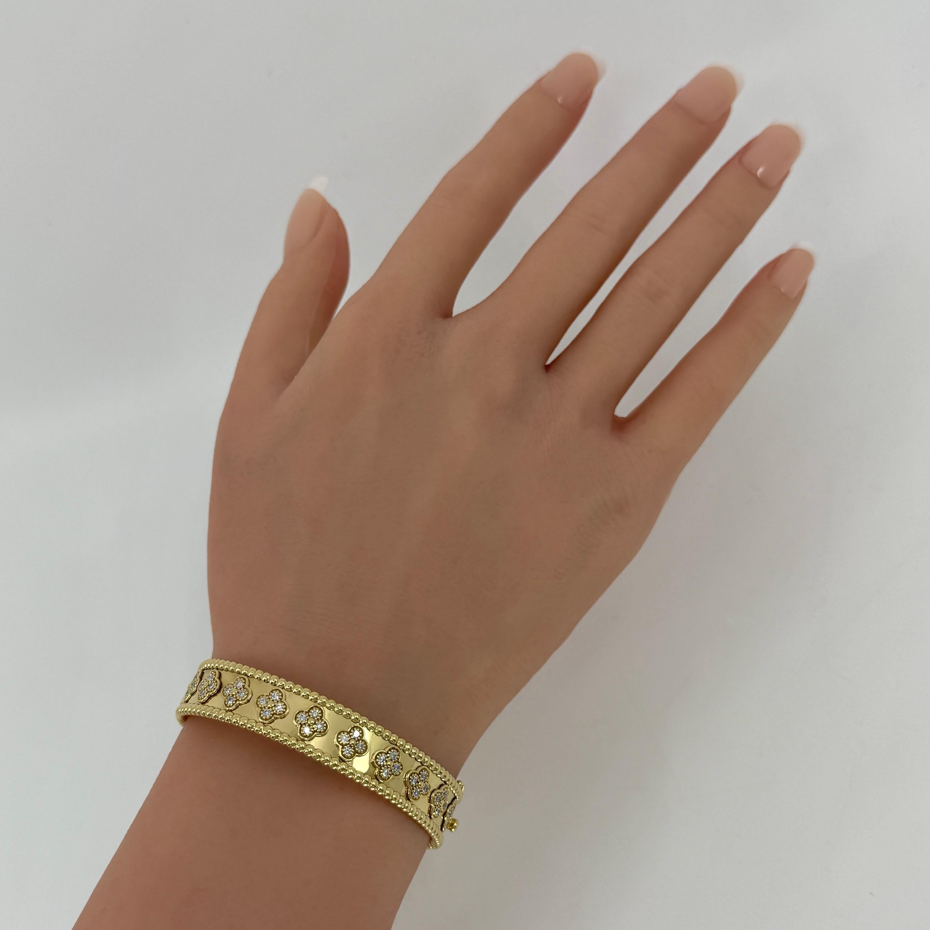 Seltene Vintage Van Cleef & Arpels Diamant Perlee Alhambra 18k Gelbgold-Armband im Zustand „Gut“ im Angebot in Birmingham, GB
