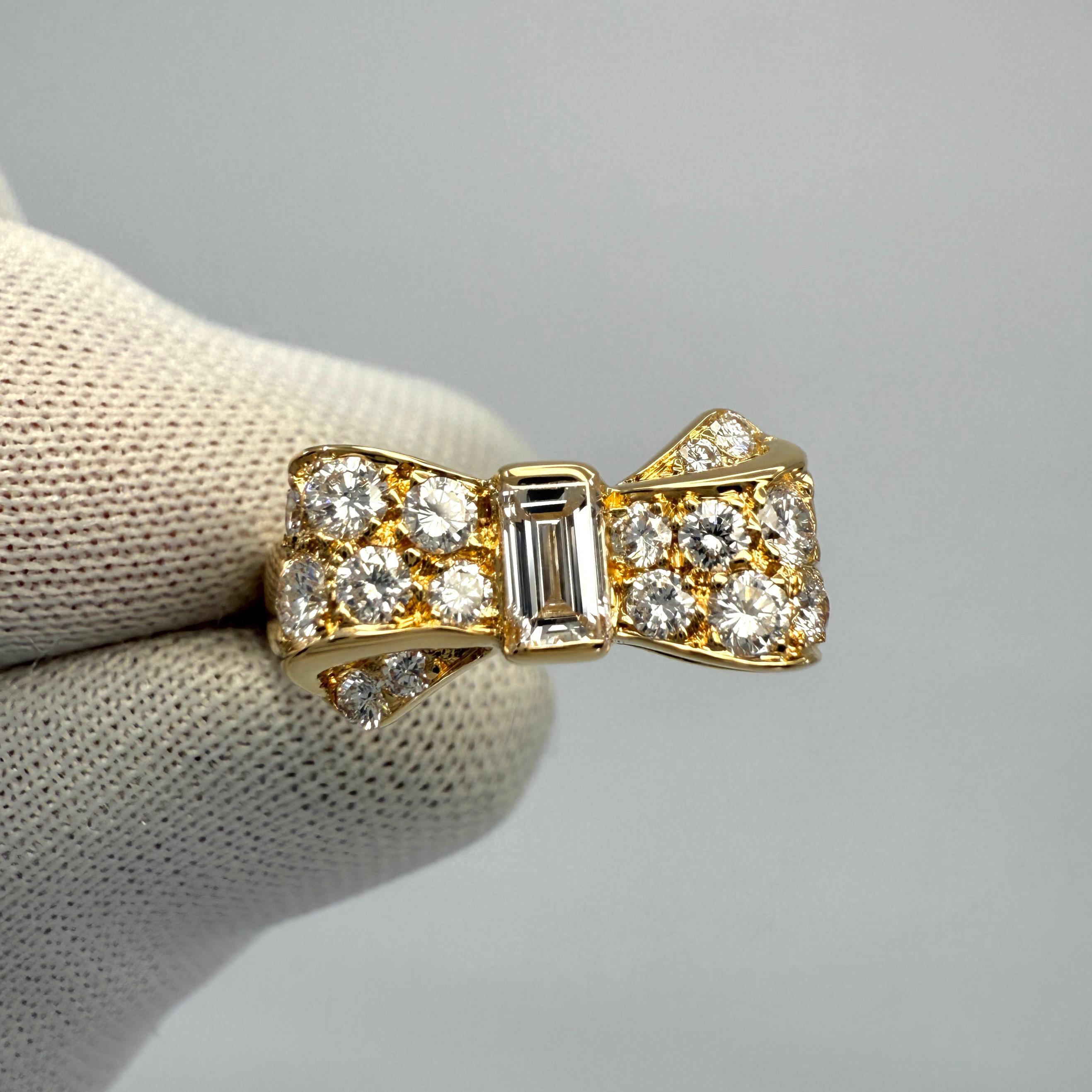 Rare Vintage Van Cleef & Arpels Diamond Ribbon Bow 18k Yellow Gold Cocktail Ring 3