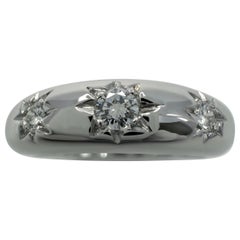 Van Cleef & Arpels, bague vintage rare à trois pierres en or blanc 18 carats