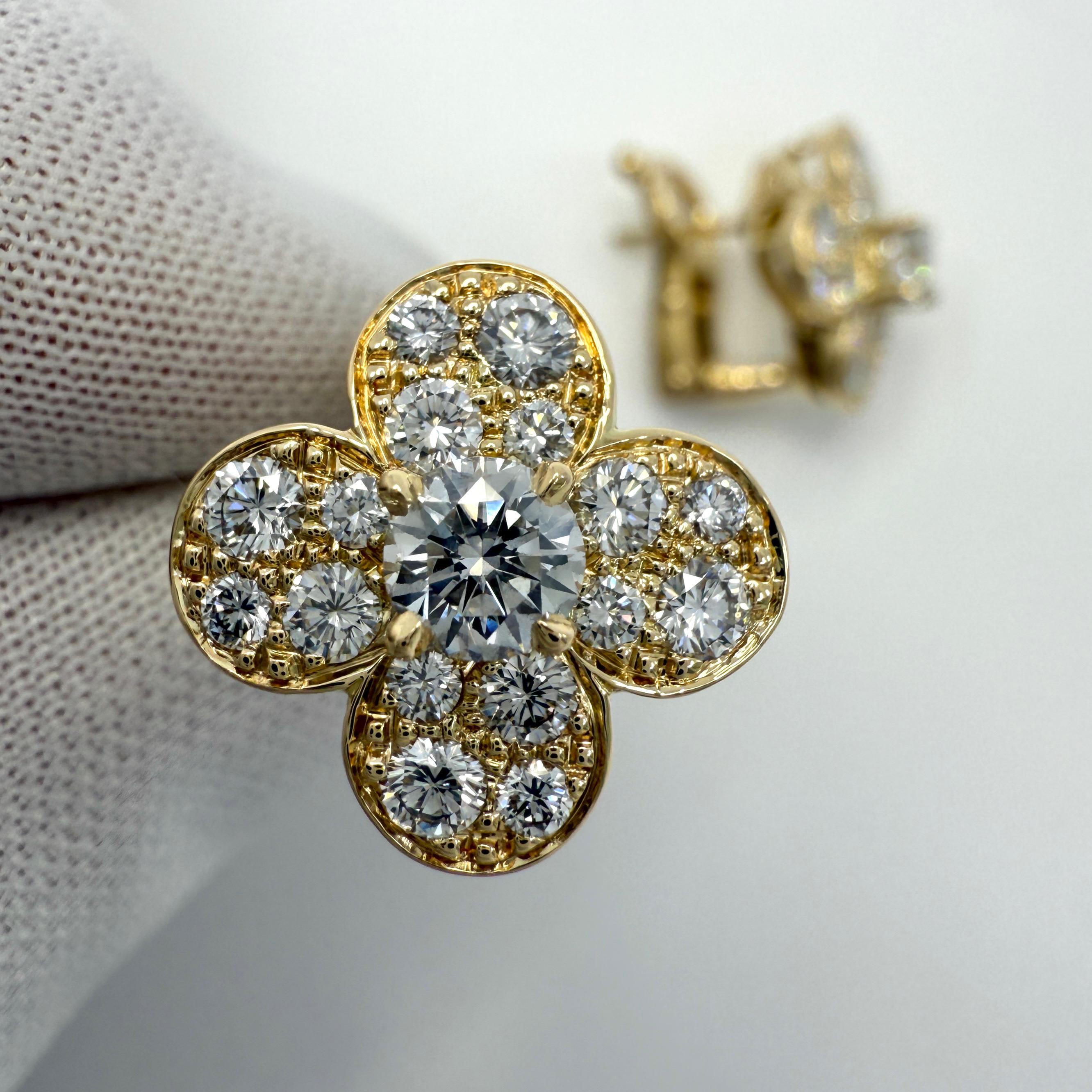 Raro Vintage Van Cleef & Arpels Diamante Trefle Alhambra Flor Pendiente Studs en Excelente estado para la venta en Birmingham, GB