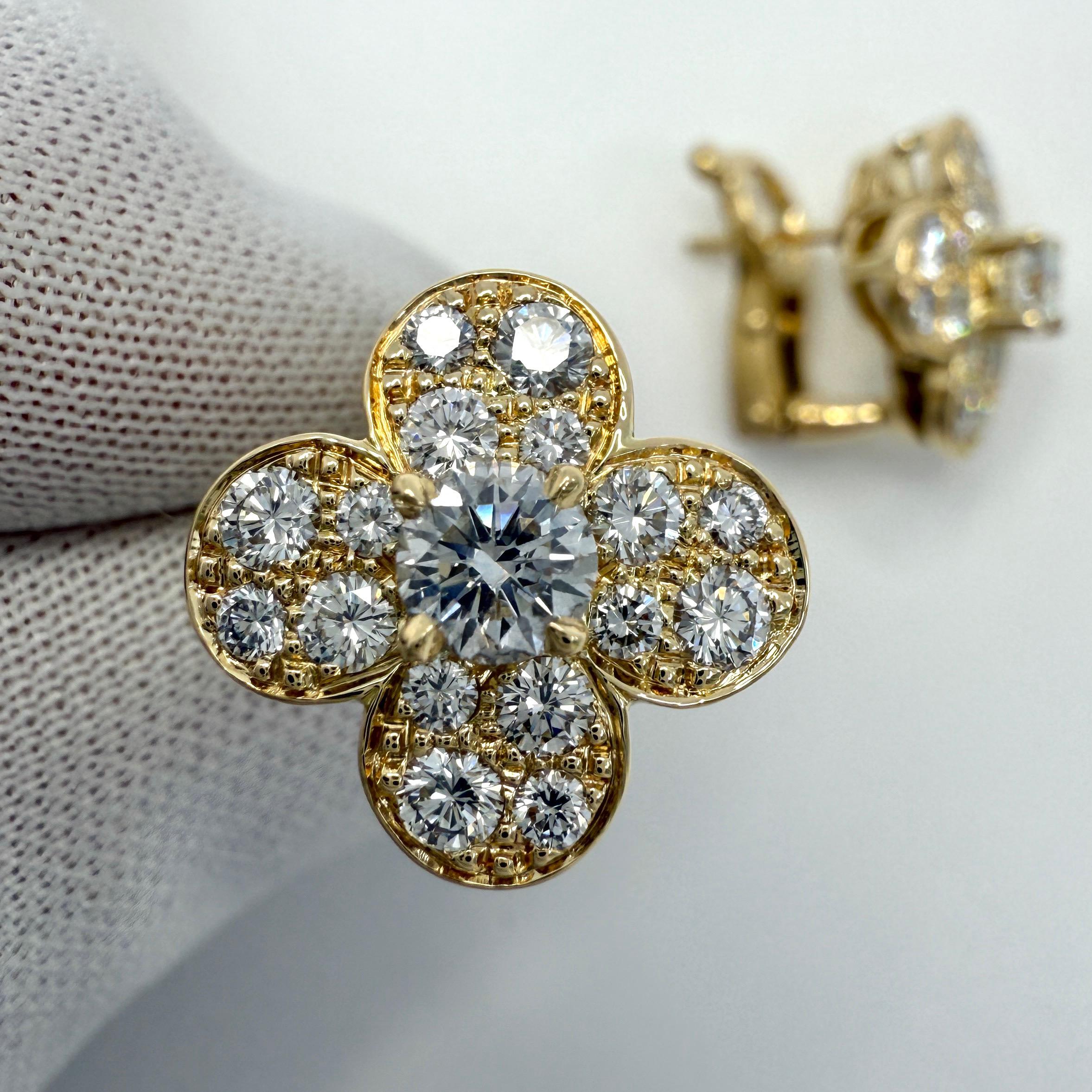 Raro Vintage Van Cleef & Arpels Diamante Trefle Alhambra Flor Pendiente Studs en venta 1