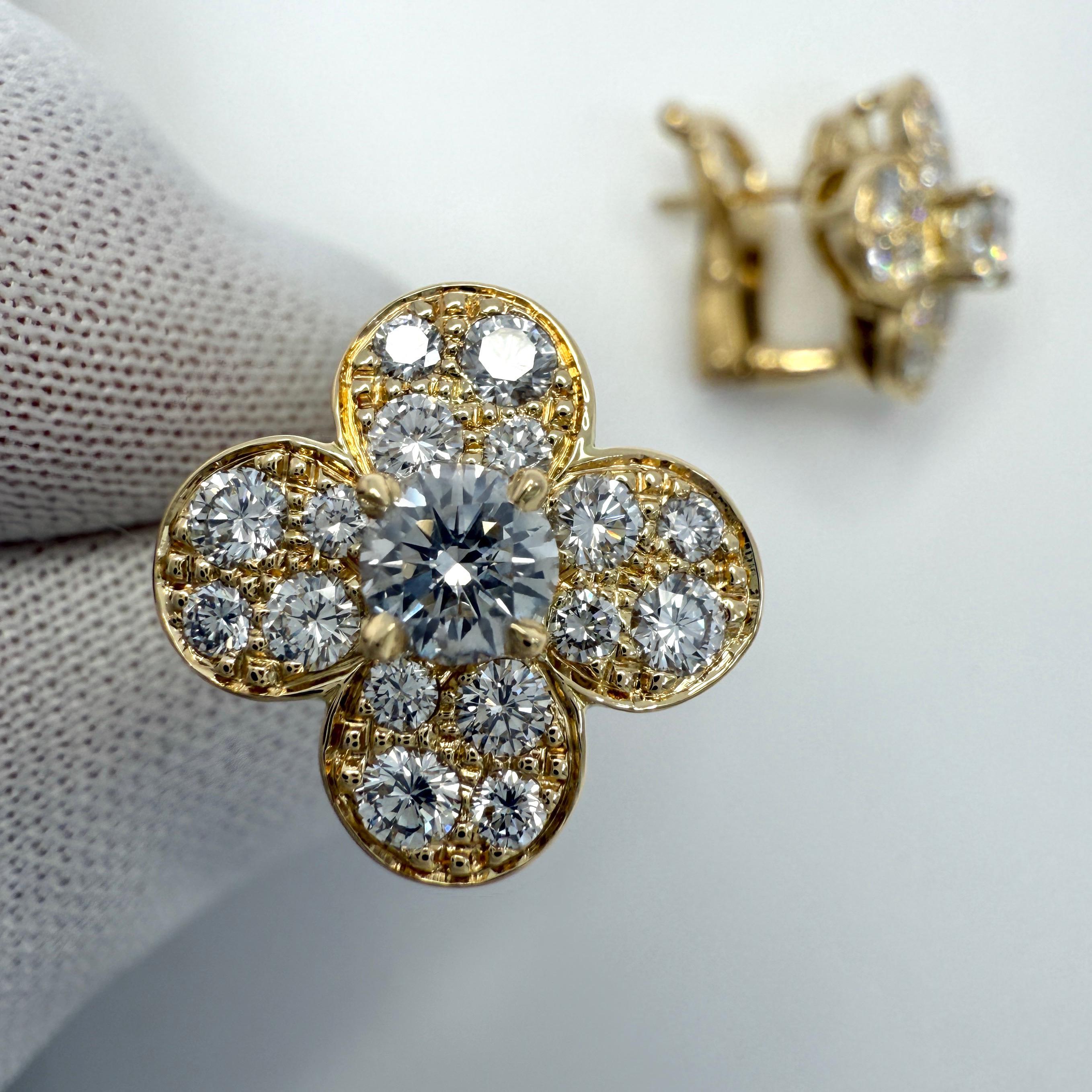 Raro Vintage Van Cleef & Arpels Diamante Trefle Alhambra Flor Pendiente Studs en venta 2