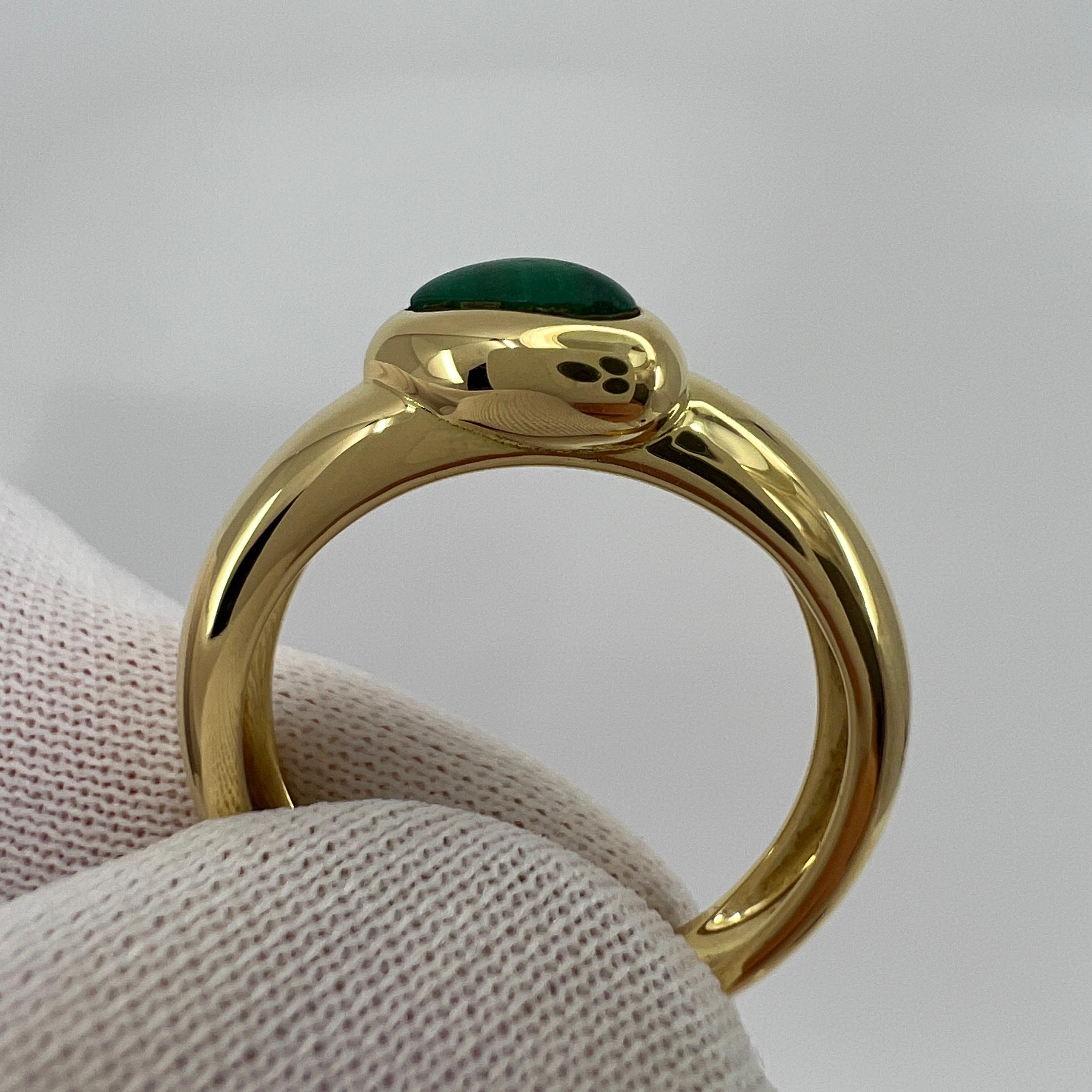 Rare Vintage Van Cleef & Arpels Green Malachite Heart Cut 18k Yellow Gold Ring 2