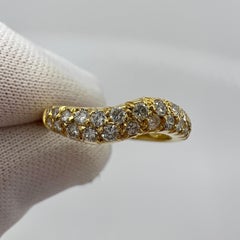 Rare Vintage Van Cleef & Arpels Pavé Diamond 18k Yellow Gold Wavey Band Ring