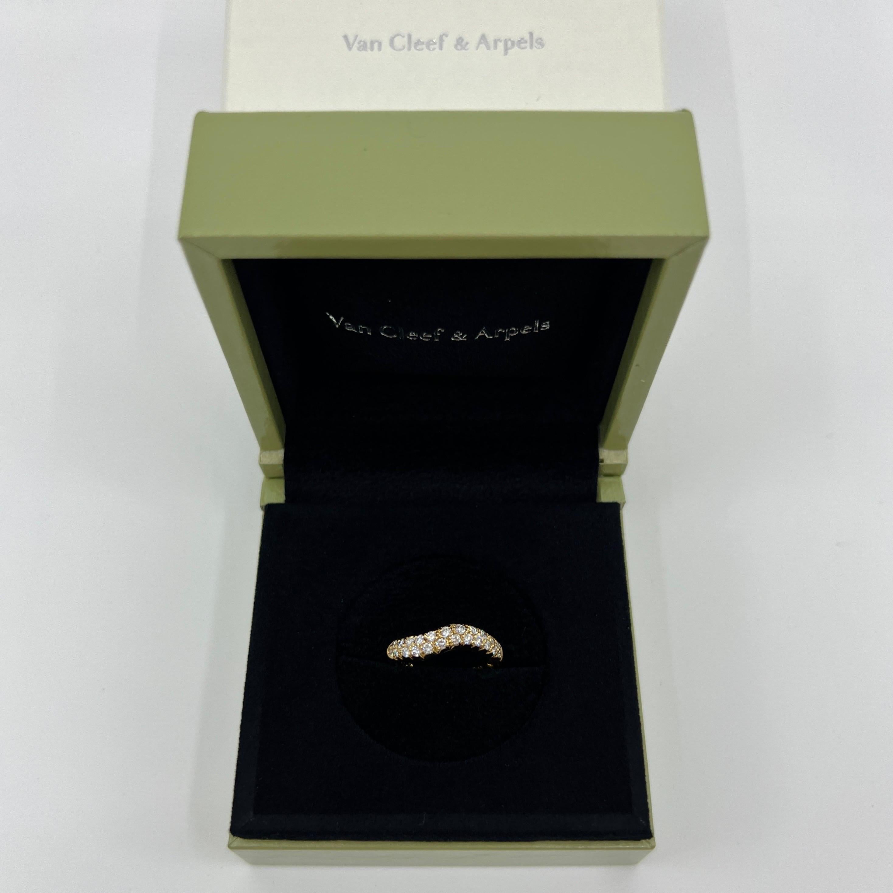 Seltener Vintage Van Cleef & Arpels Pavé Diamant 18k Gelbgold Wavey Band Ring im Angebot 3