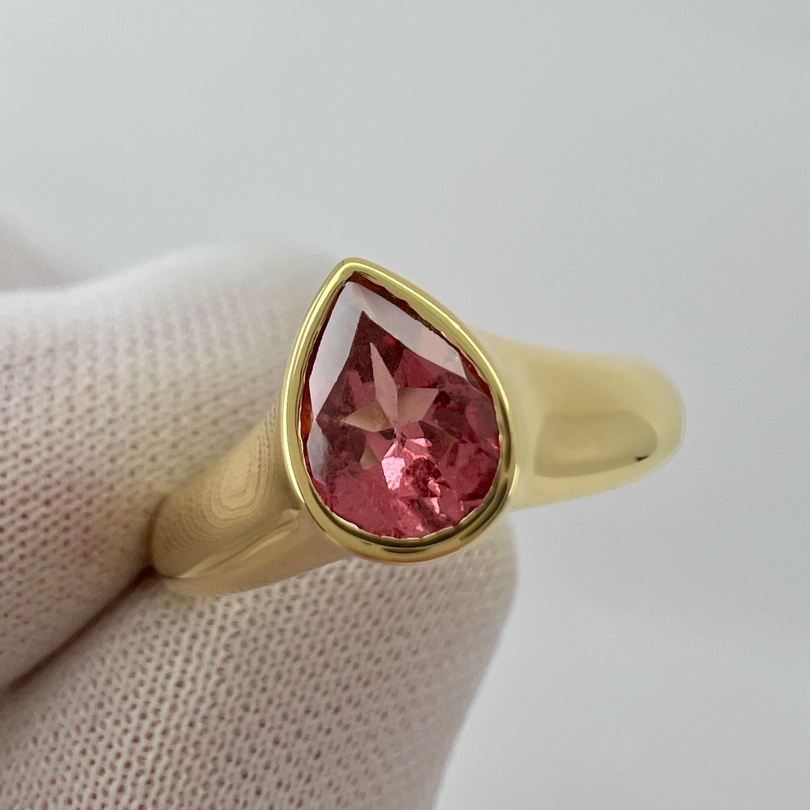 Rare Vintage Van Cleef & Arpels Pink Tourmaline Pear Cut 18k Yellow Gold Ring For Sale 1