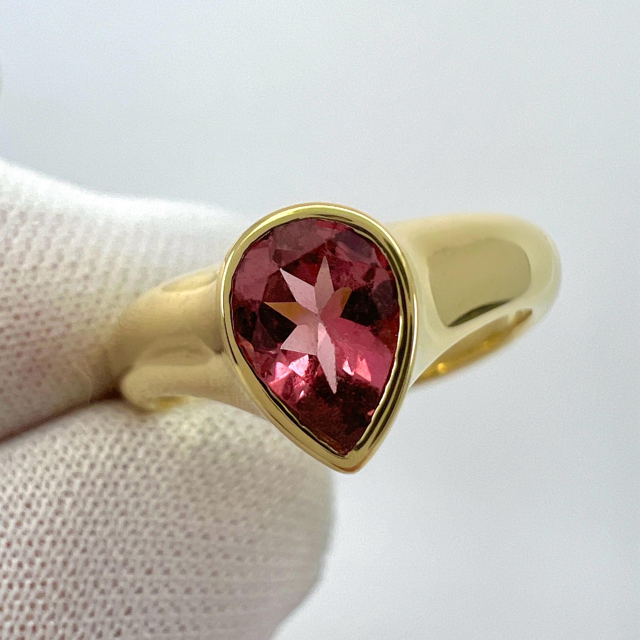 Rare Vintage Van Cleef & Arpels Pink Tourmaline Pear Cut 18k Yellow Gold Ring For Sale 3