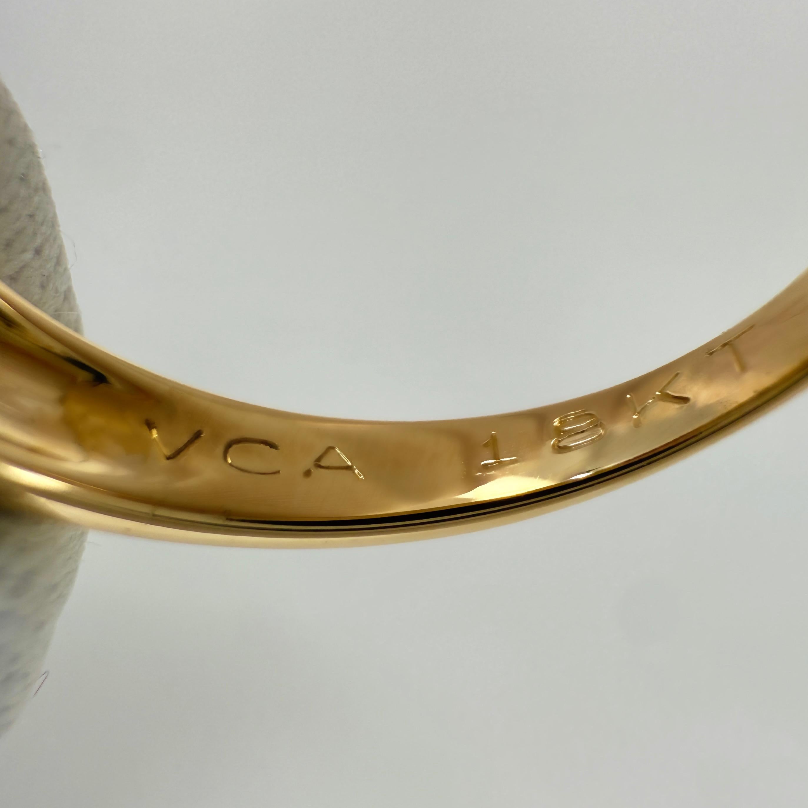 Rare Vintage Van Cleef & Arpels Princess Cut Ruby & Diamond 18k Yellow Gold Ring For Sale 3