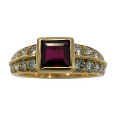 Rare Vintage Van Cleef & Arpels Princess Cut Ruby & Diamond 18k Yellow Gold Ring