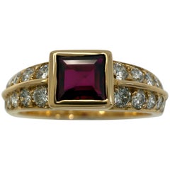 Rare Vintage Van Cleef & Arpels Princess Cut Ruby & Diamond 18k Yellow Gold Ring