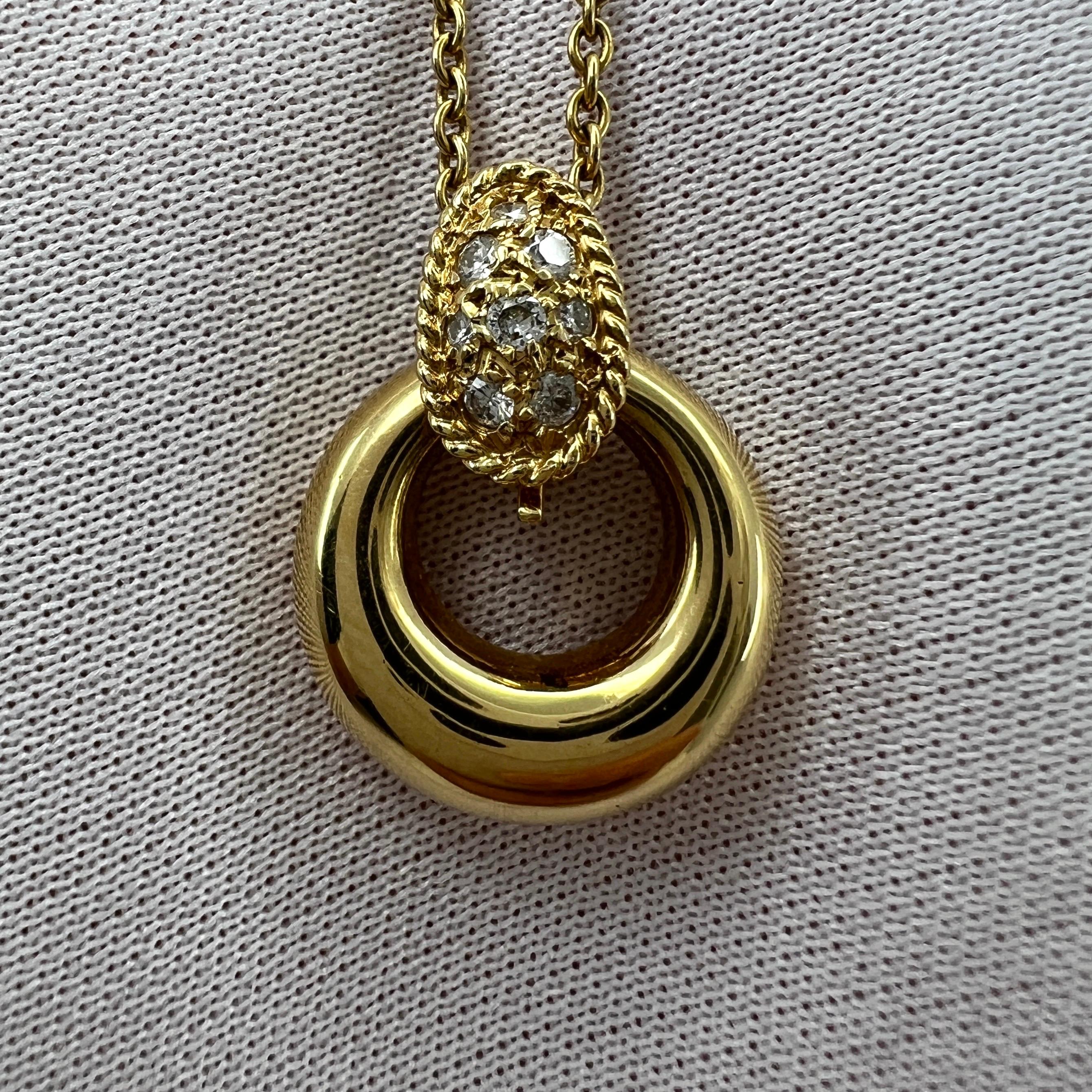 Round Cut Rare Vintage Van Cleef & Arpels Round Diamond 18k Yellow Gold Pendant Necklace For Sale