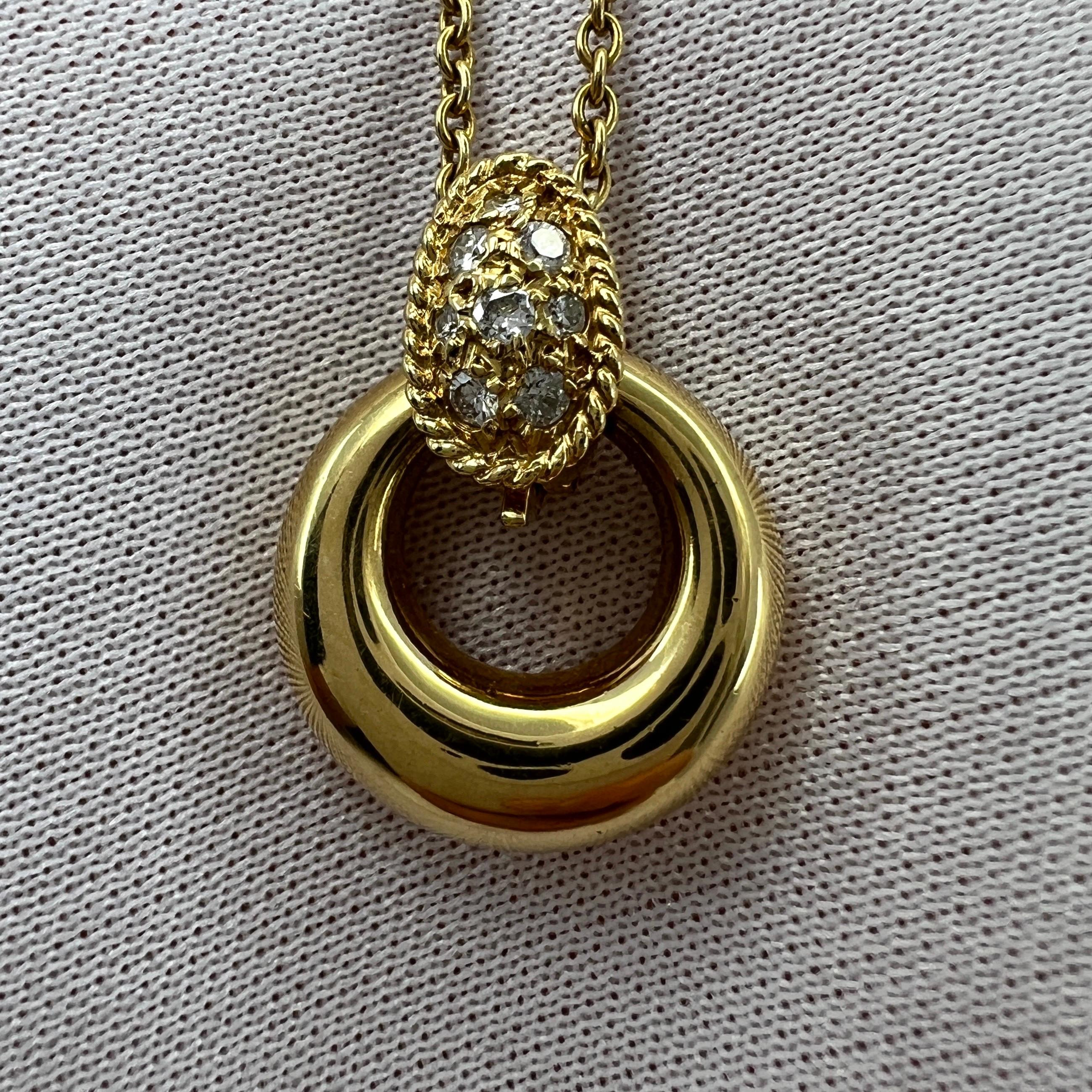 Rare Vintage Van Cleef & Arpels Round Diamond 18k Yellow Gold Pendant Necklace For Sale 2