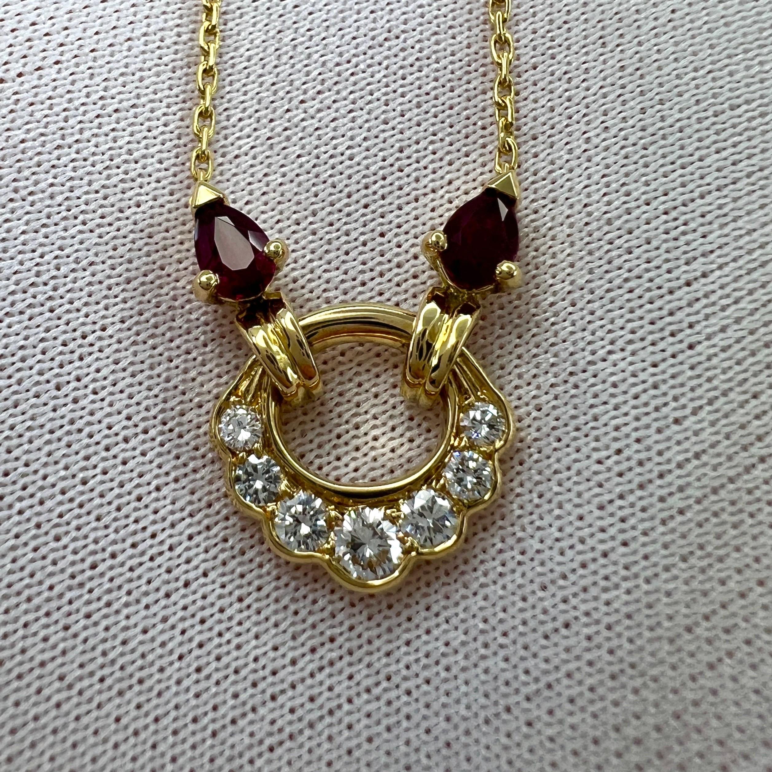 Rare Vintage Van Cleef & Arpels Ruby Diamond 18k Yellow Gold Pendant Necklace For Sale 3