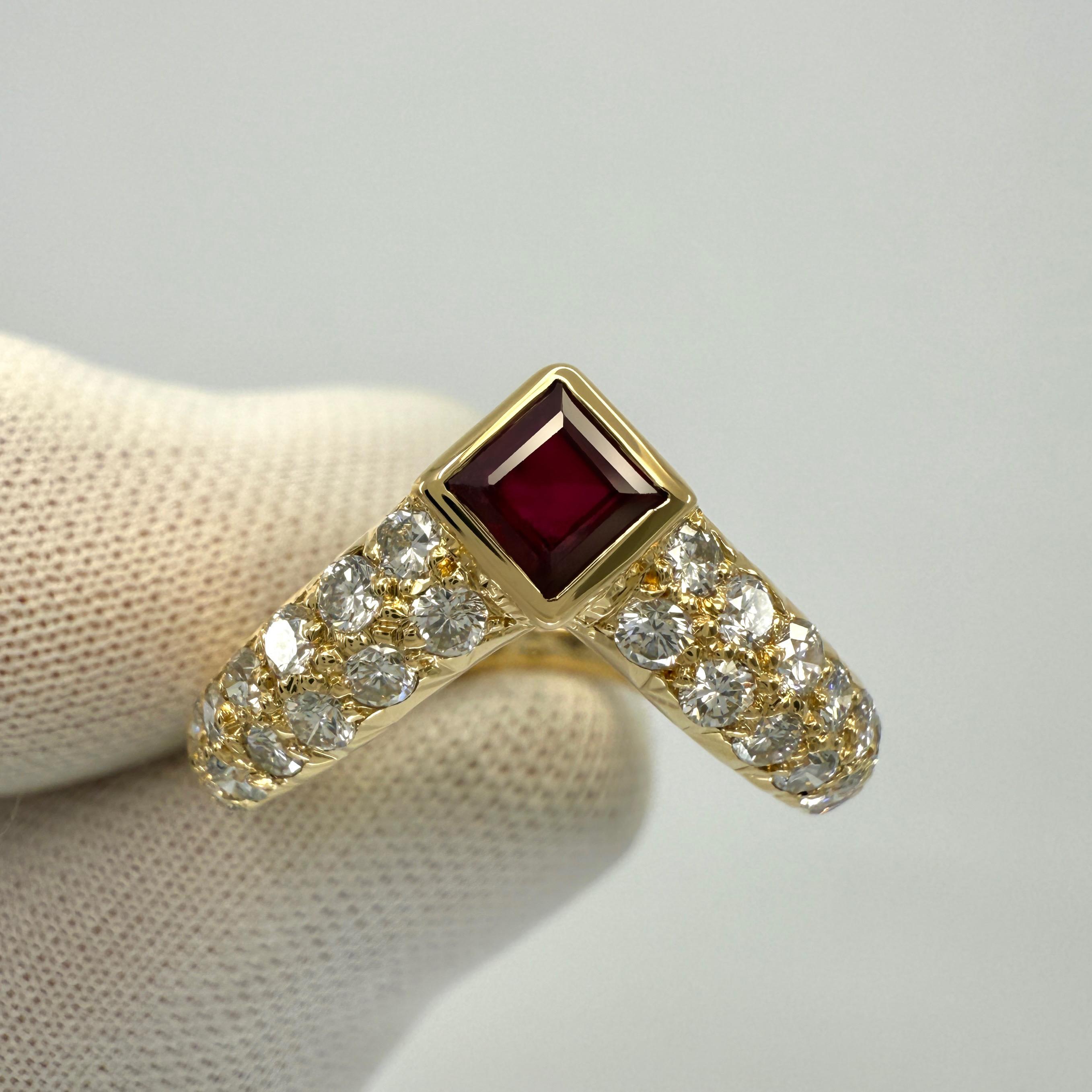 Van Cleef & Arpels Rare bague empilable vintage en or jaune 18 carats avec rubis et diamants en vente 1