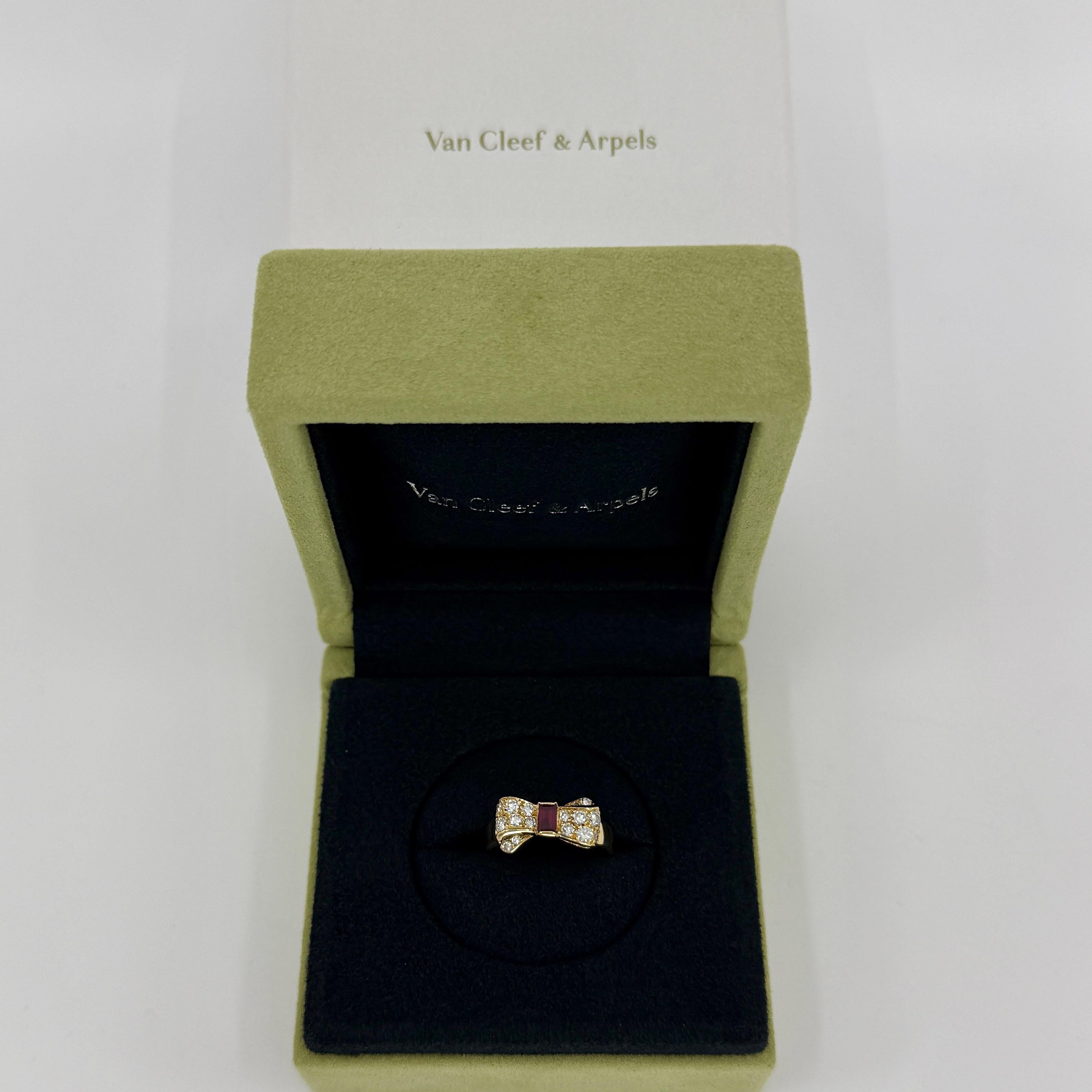 Rare Vintage Van Cleef & Arpels Ruby & Diamond Bow 18k Yellow Gold Cocktail Ring 5